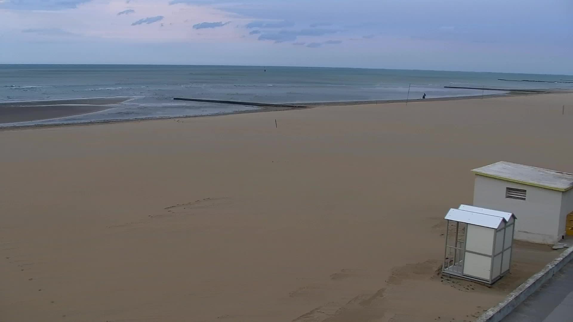 Grado Beach and Aquapark Views in Real Time