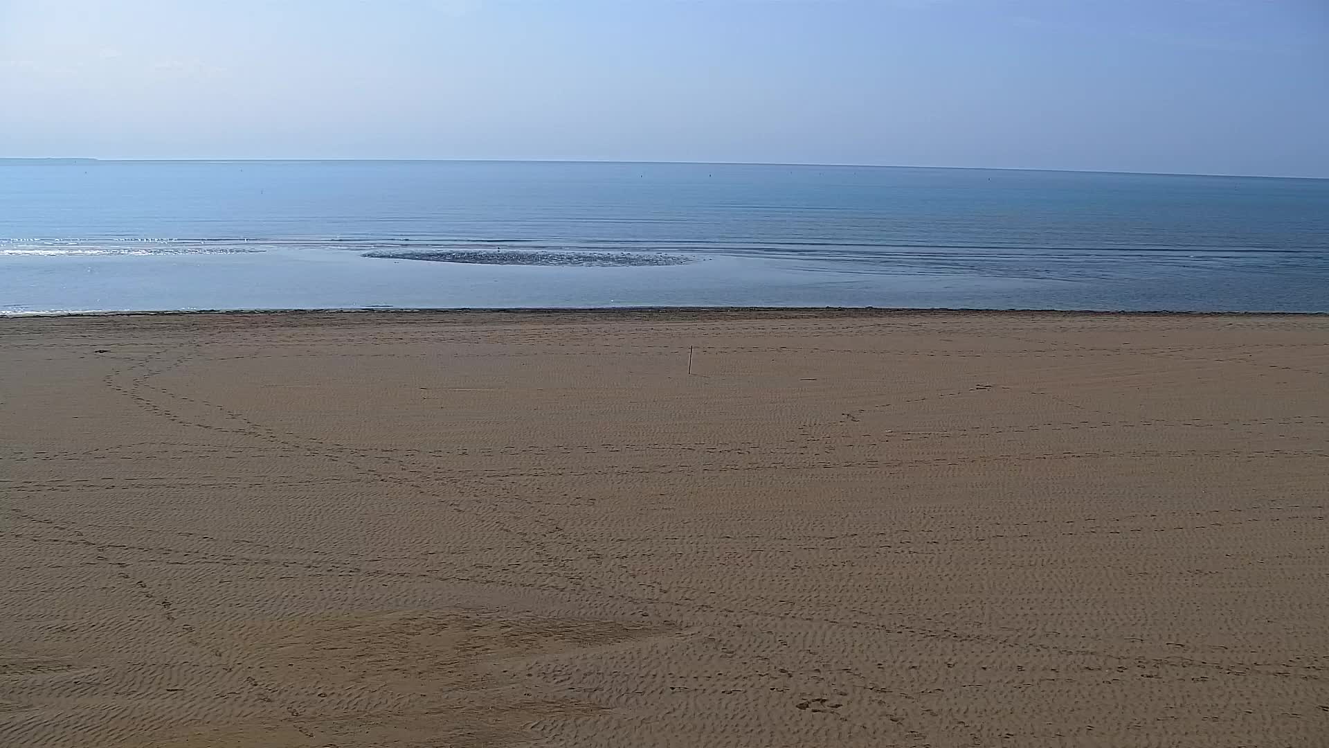Spletna kamera v živo Grado: Pogledi na plažo in vodni park v realnem času