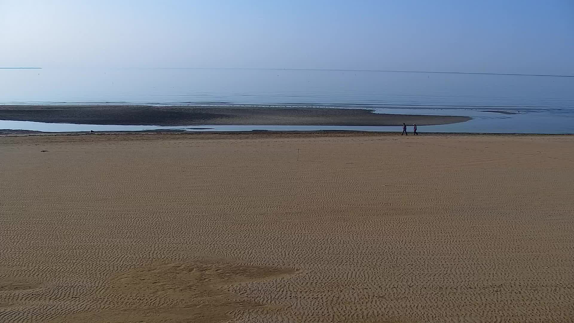 Webcam Live Grado: Vista sulla spiaggia e sull’acquapark in tempo reale