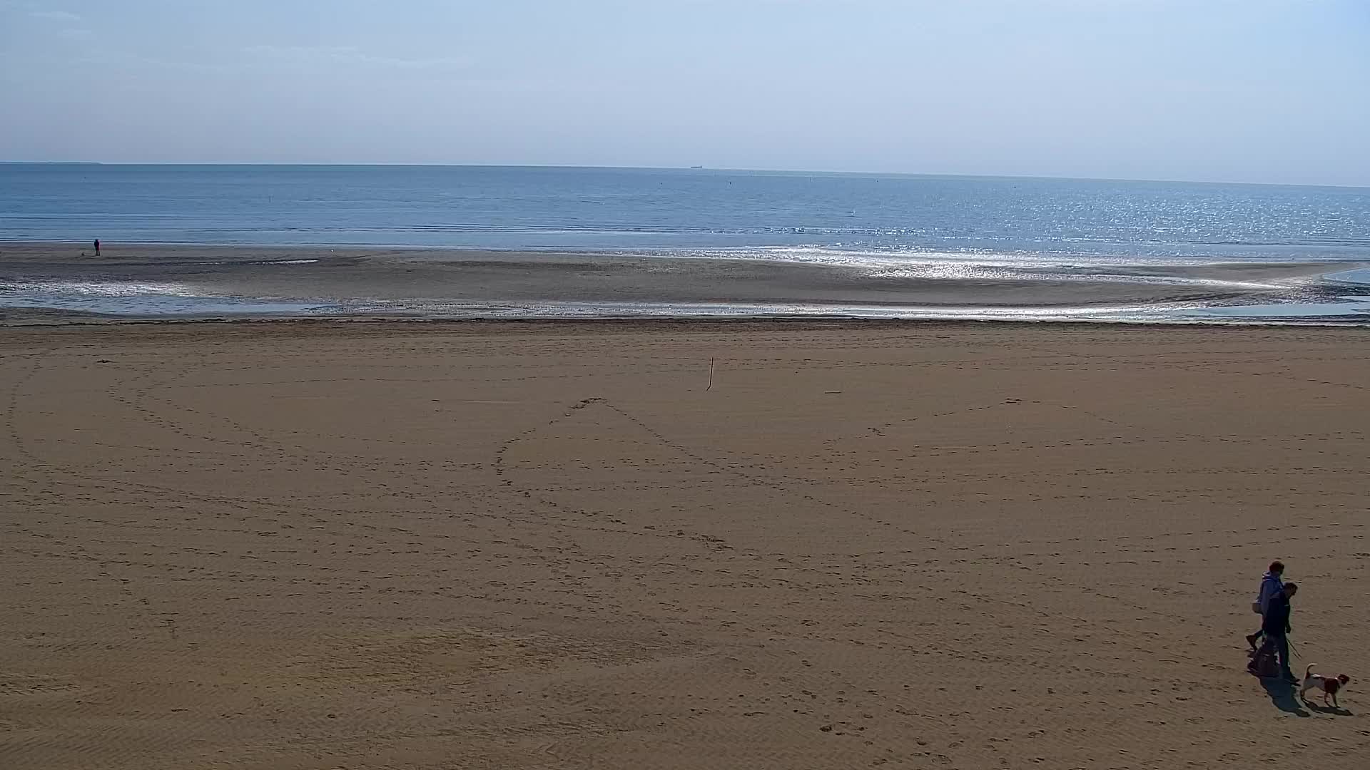 Grado Beach and Aquapark Views in Real Time