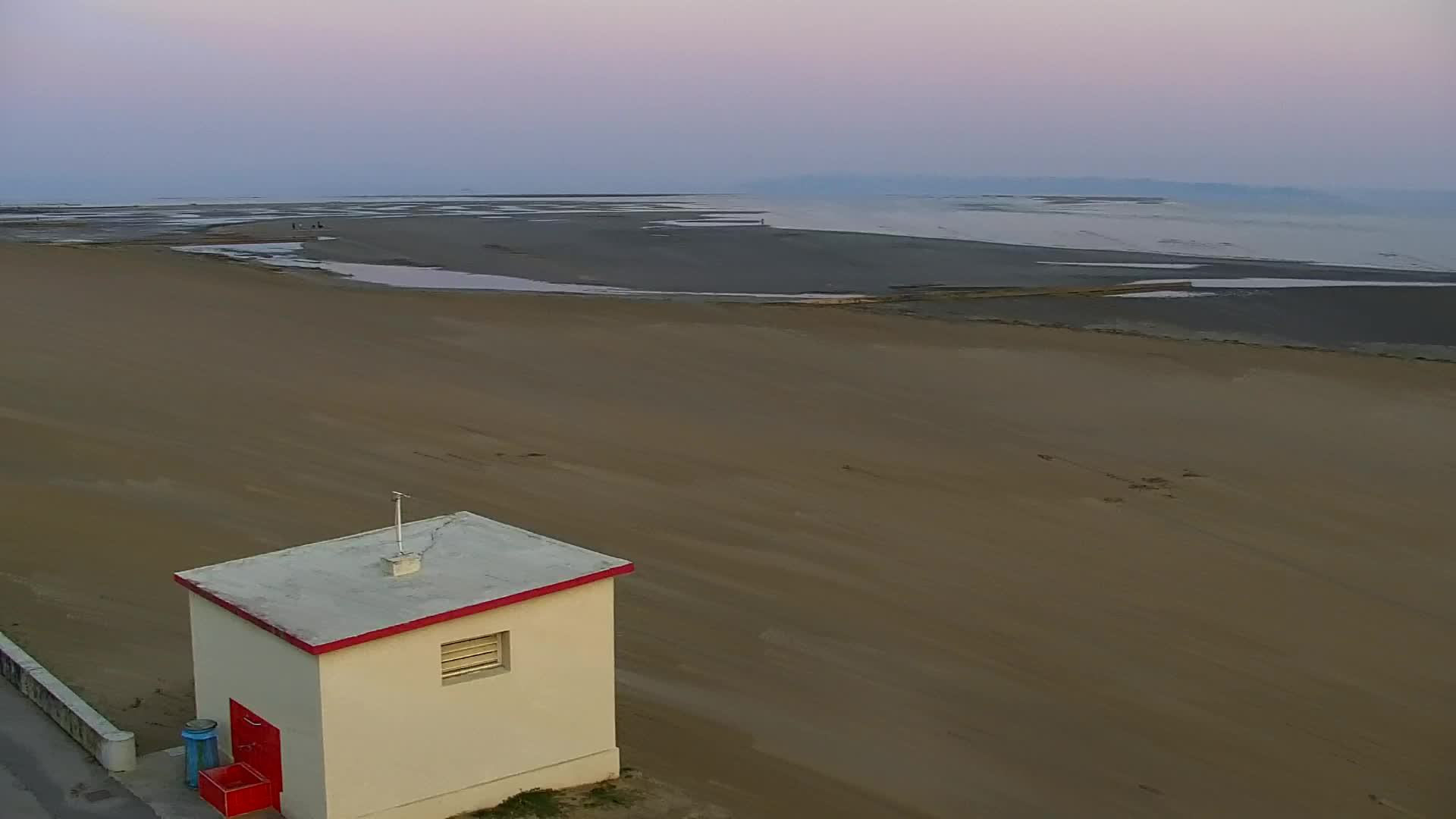Grado Beach and Aquapark Views in Real Time