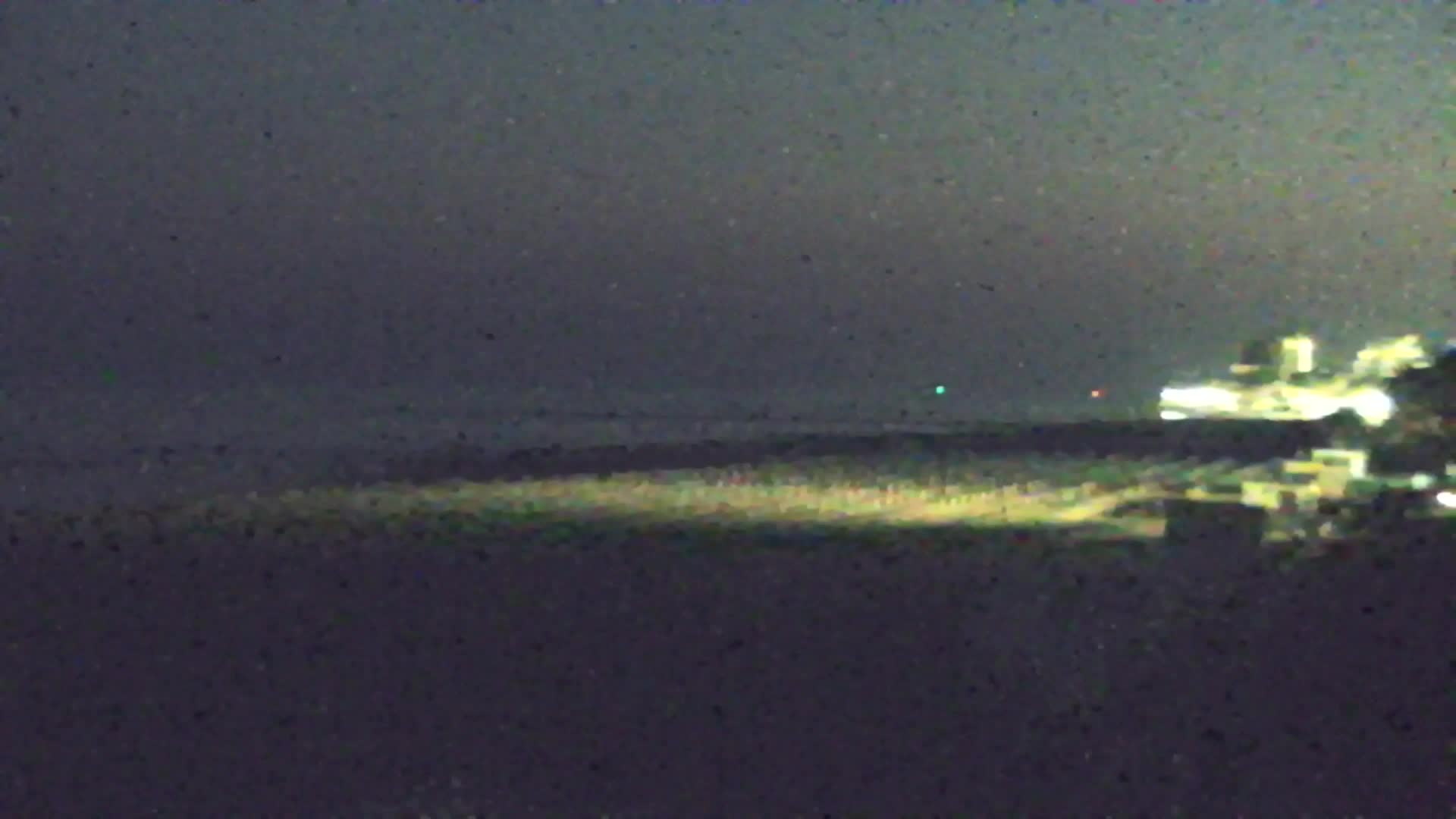 Webcam en vivo Grado: Vistas de la playa y del parque acuático en tiempo real