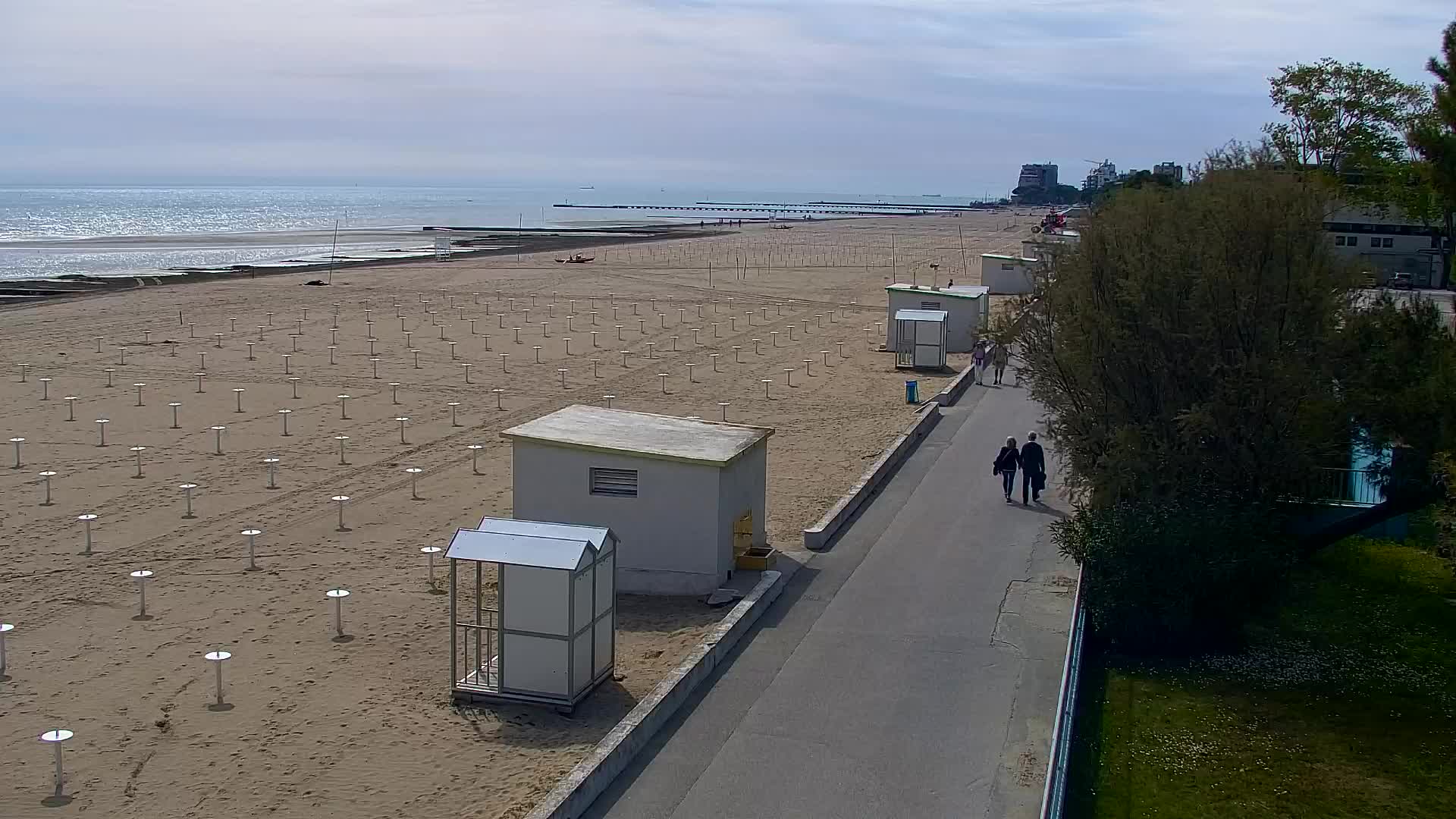 Grado Beach and Aquapark Views in Real Time