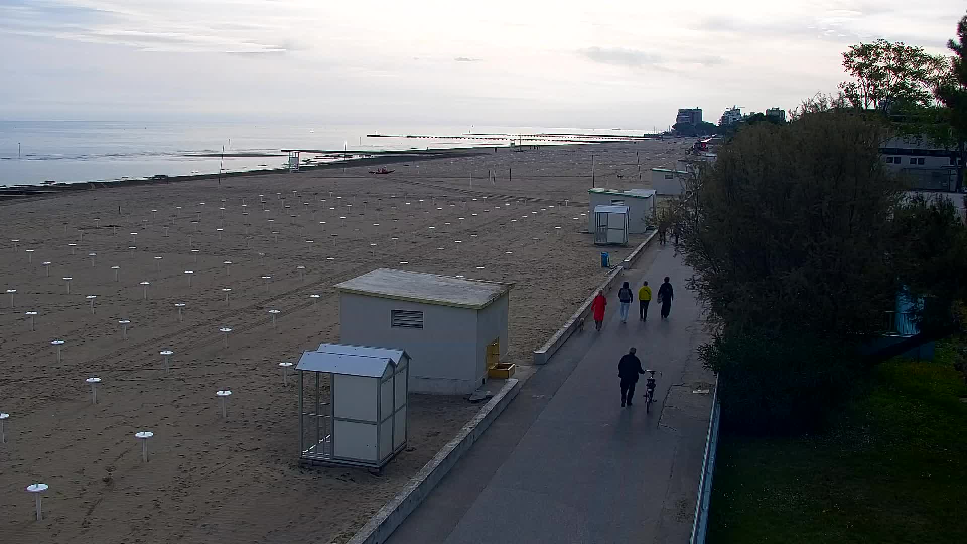 Grado Beach and Aquapark Views in Real Time