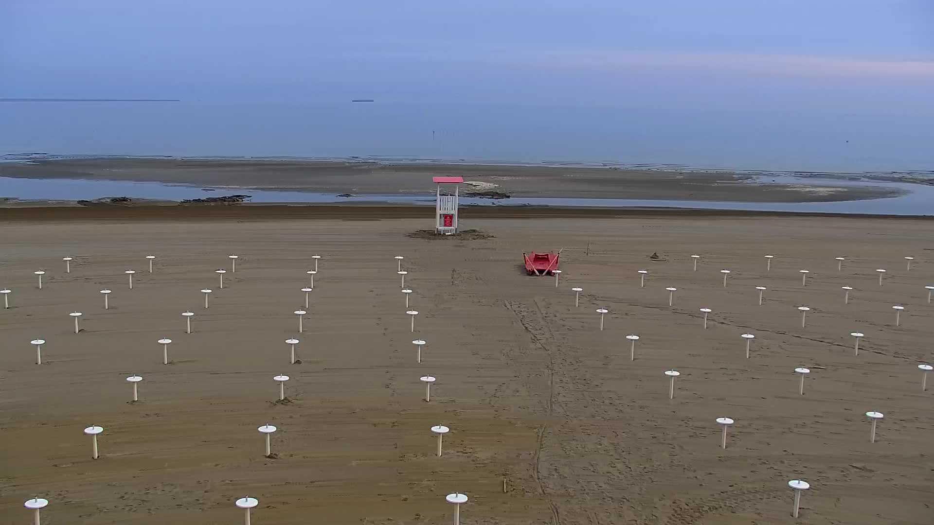 Grado Beach and Aquapark Views in Real Time