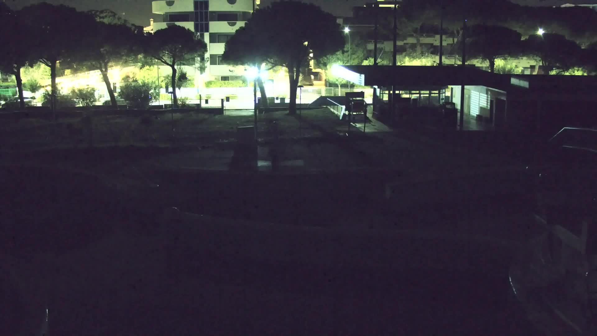 Webcam en vivo Grado: Vistas de la playa y del parque acuático en tiempo real