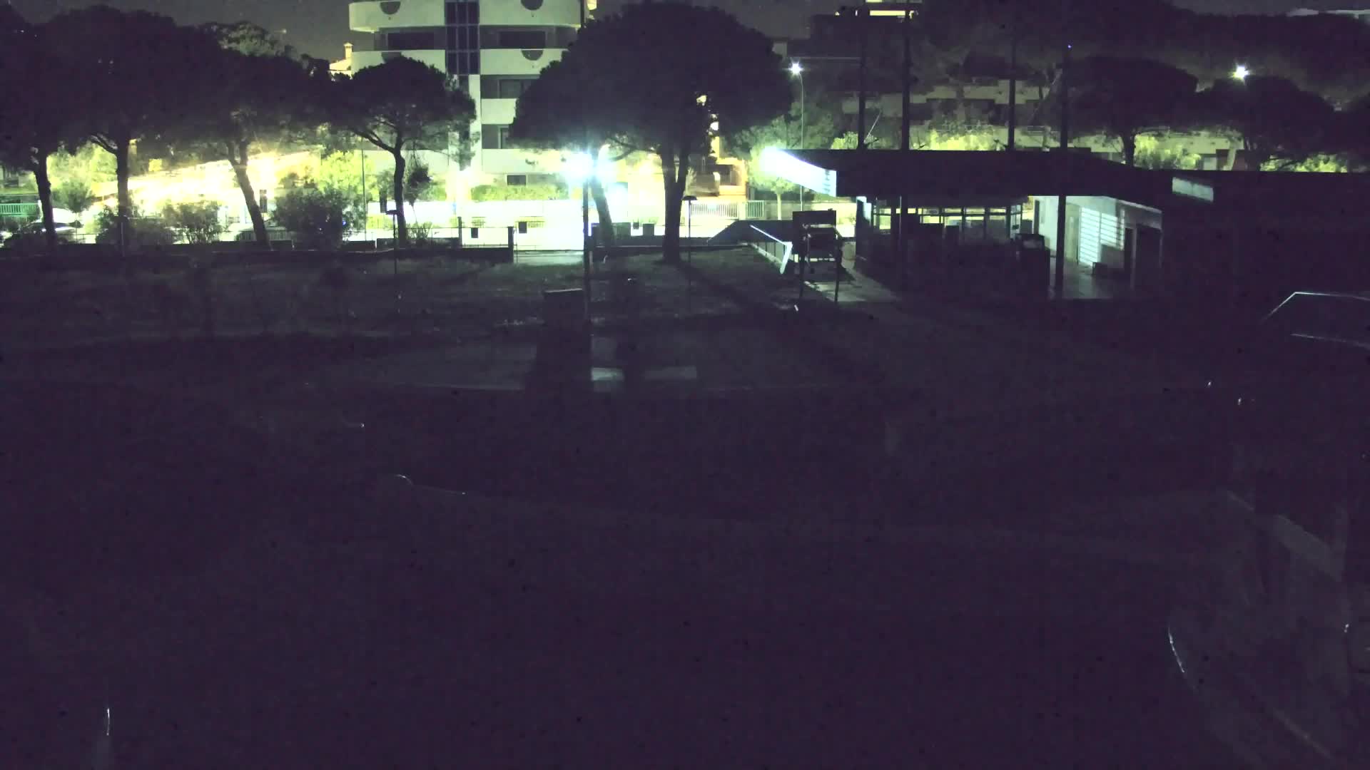 Spletna kamera v živo Grado: Pogledi na plažo in vodni park v realnem času