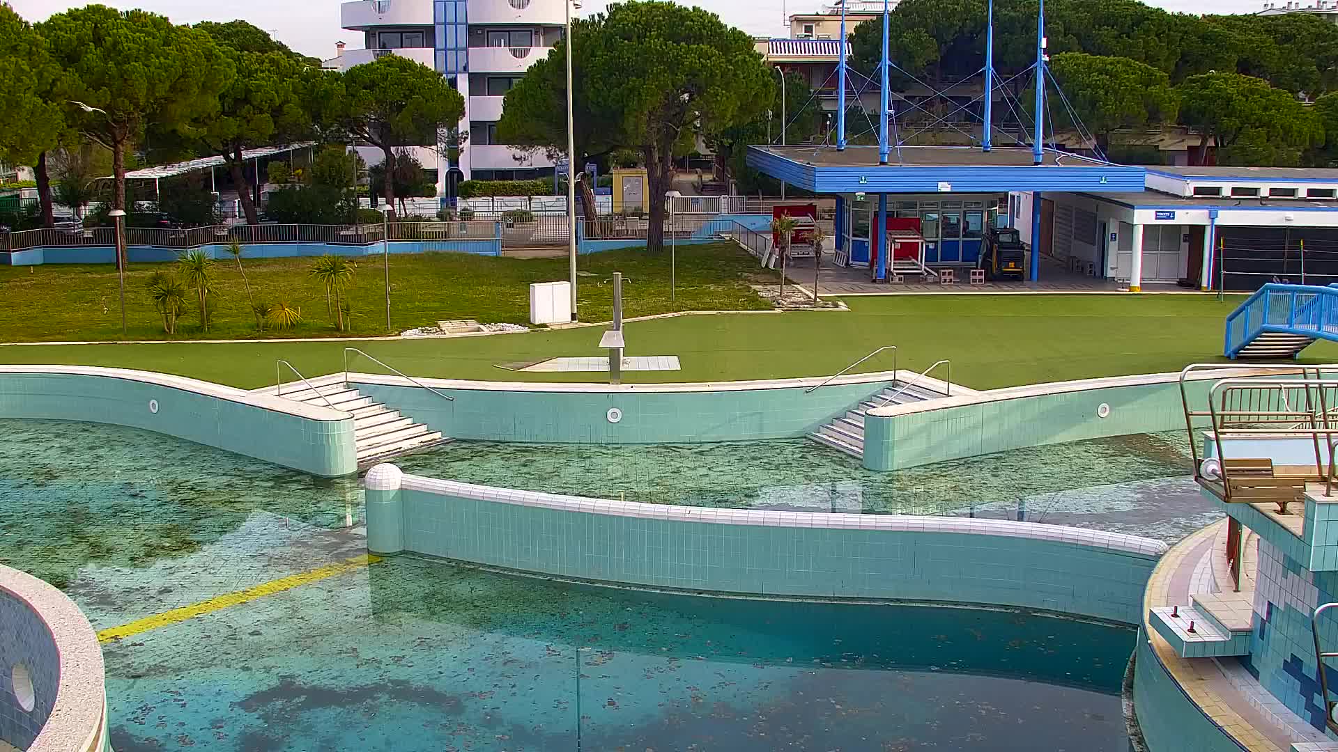 Spletna kamera v živo Grado: Pogledi na plažo in vodni park v realnem času