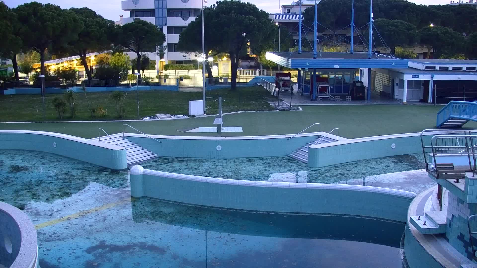 Spletna kamera v živo Grado: Pogledi na plažo in vodni park v realnem času