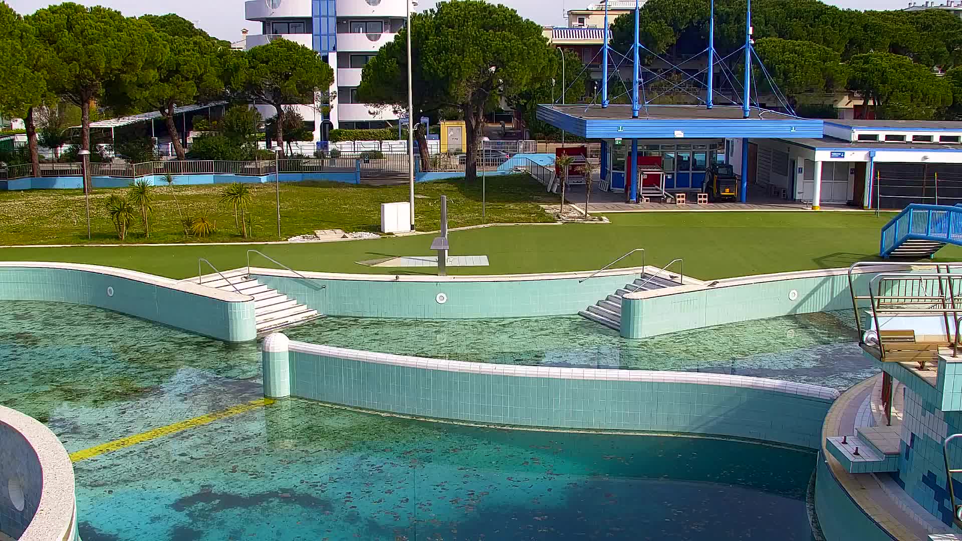 Spletna kamera v živo Grado: Pogledi na plažo in vodni park v realnem času