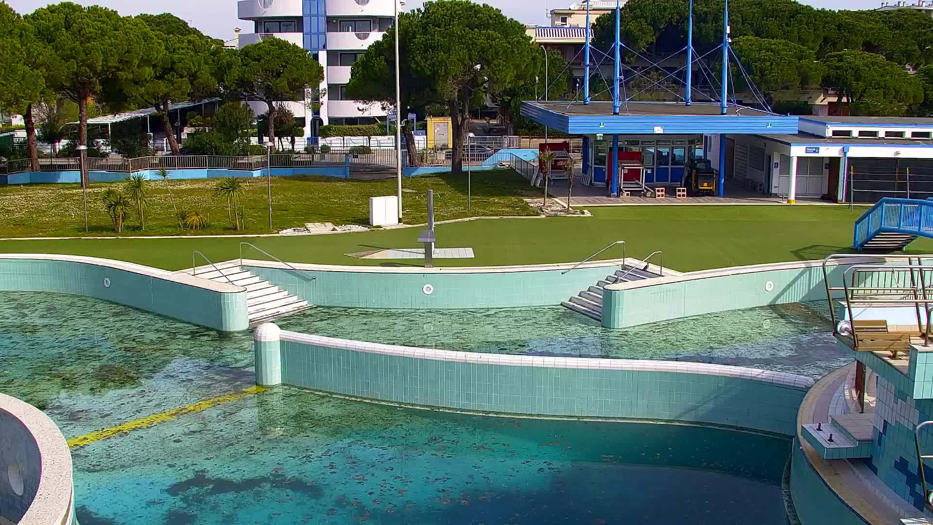 Spletna kamera v živo Grado: Pogledi na plažo in vodni park v realnem času