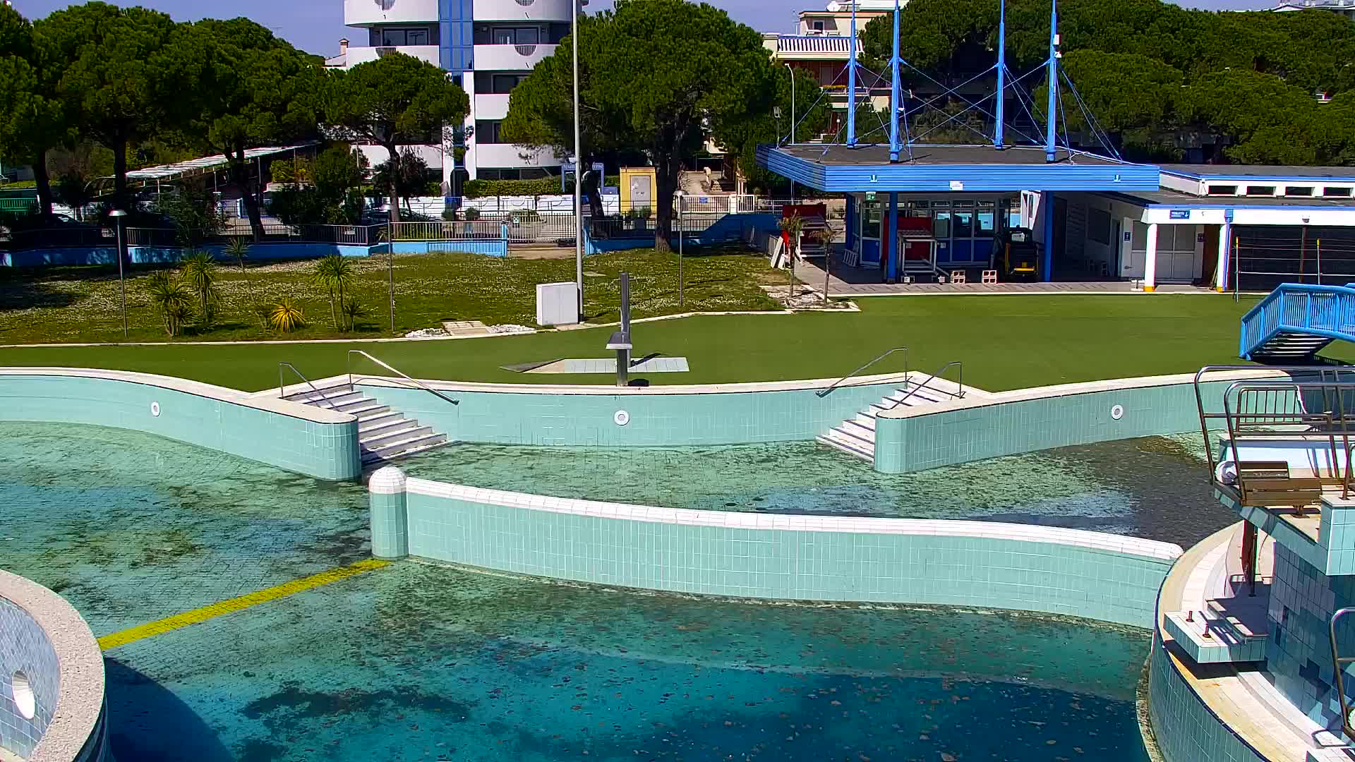 Spletna kamera v živo Grado: Pogledi na plažo in vodni park v realnem času