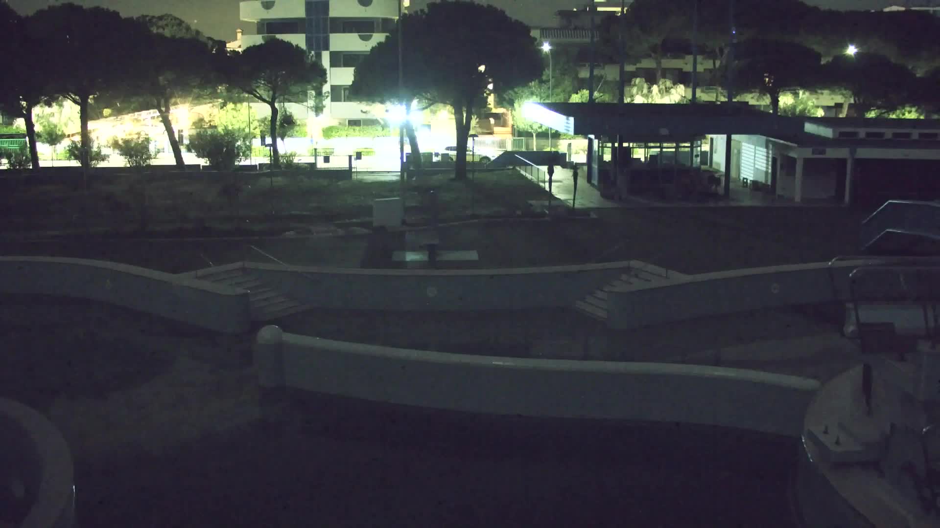 Webcam en vivo Grado: Vistas de la playa y del parque acuático en tiempo real