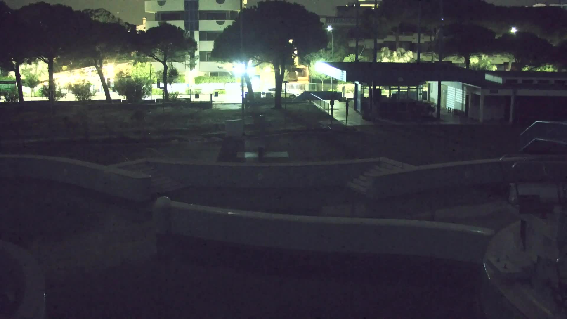 Webcam en vivo Grado: Vistas de la playa y del parque acuático en tiempo real