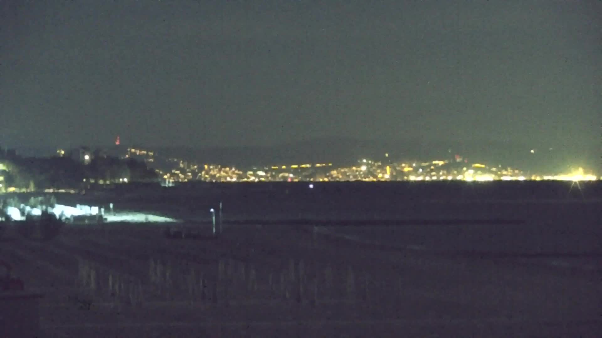 Webcam Live Grado: Vista sulla spiaggia e sull’acquapark in tempo reale