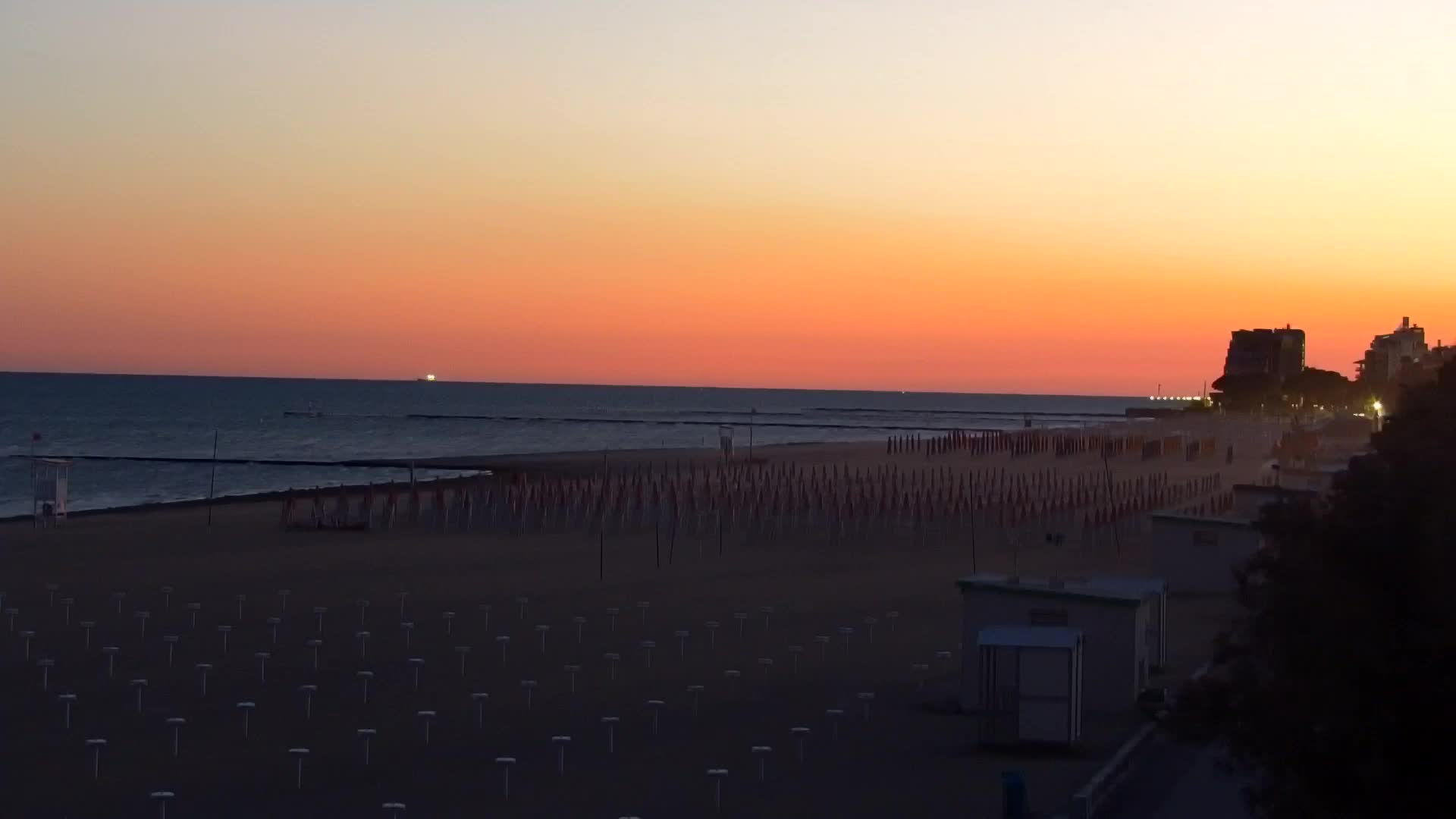 Webcam Live Grado: Vista sulla spiaggia e sull’acquapark in tempo reale