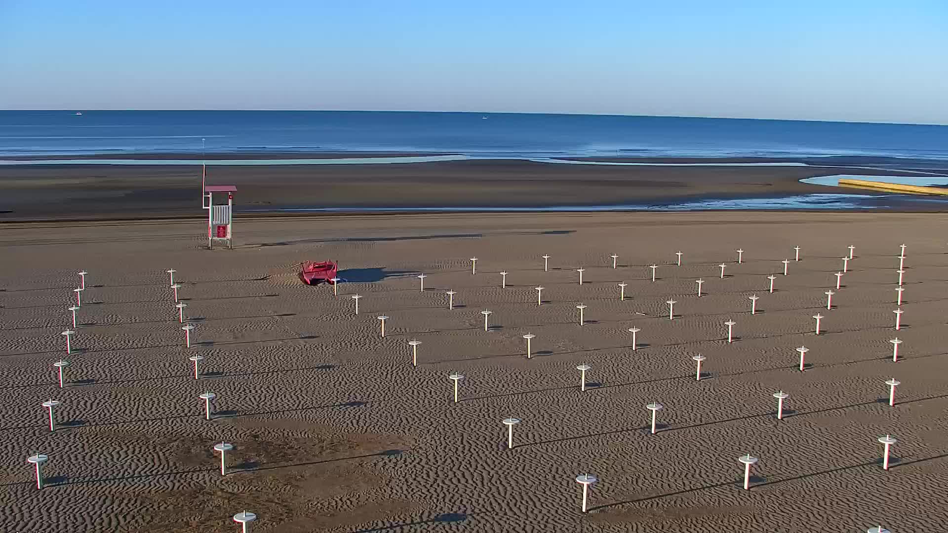 Spletna kamera v živo Grado: Pogledi na plažo in vodni park v realnem času