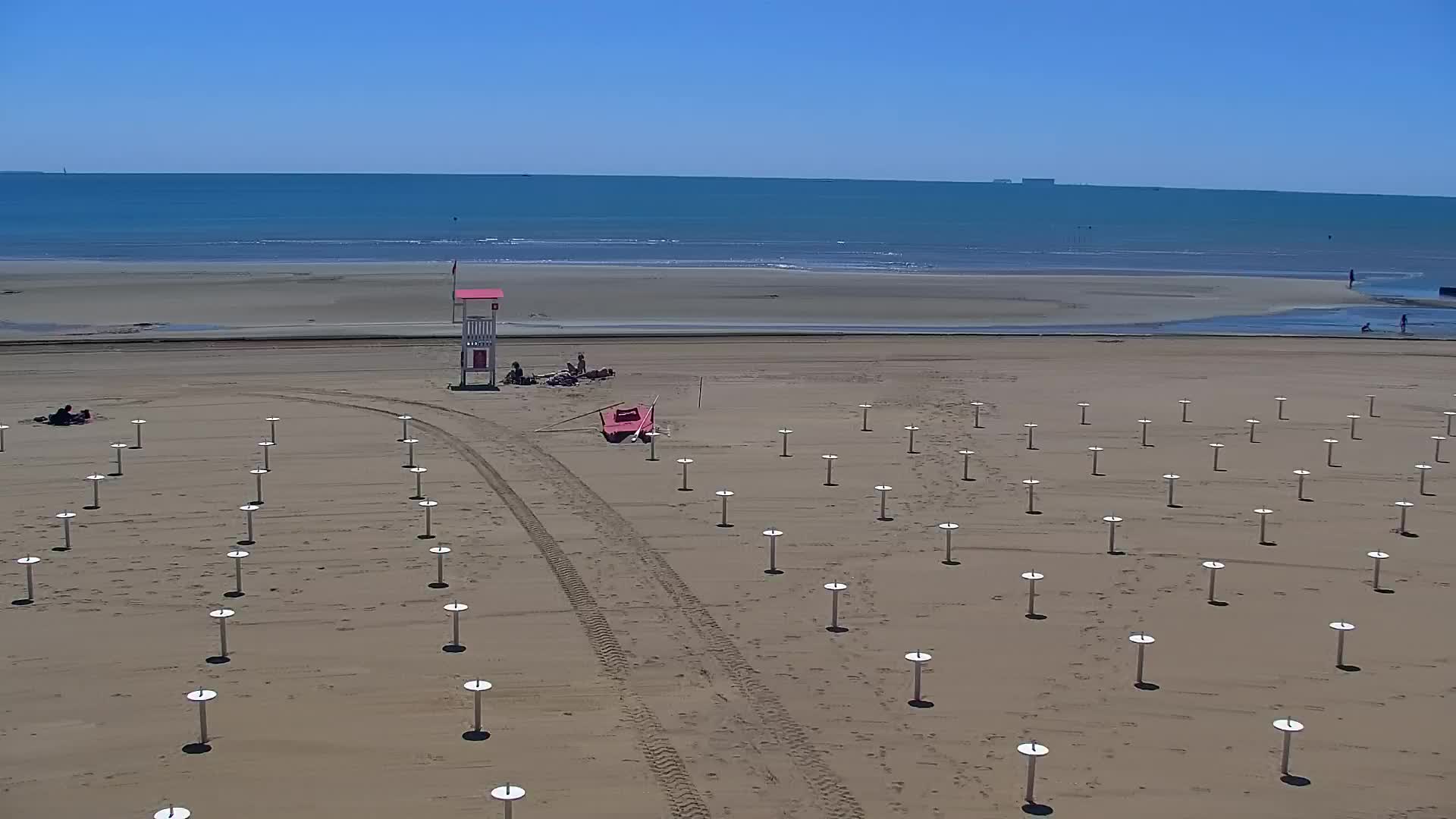 Grado Beach and Aquapark Views in Real Time