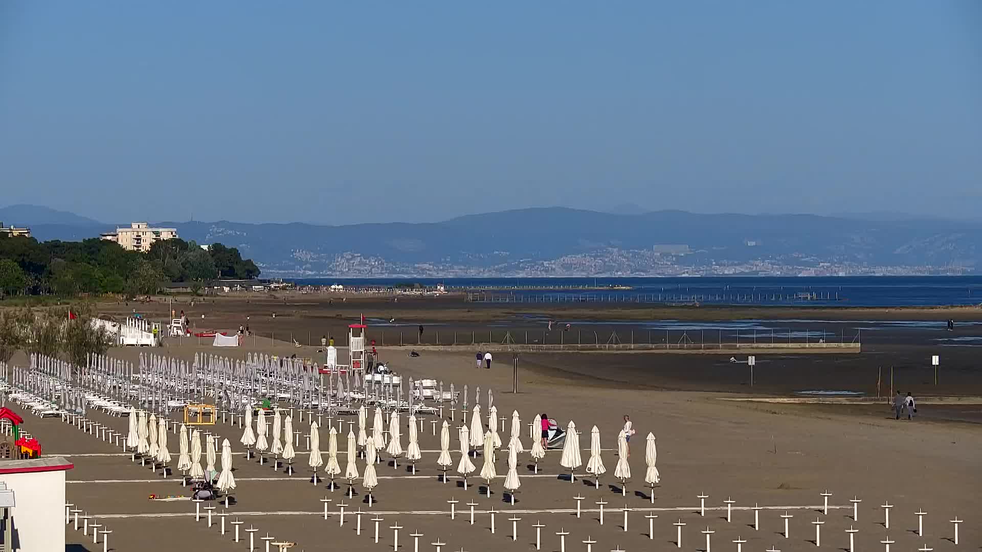 Webcam Live Grado: Vista sulla spiaggia e sull’acquapark in tempo reale