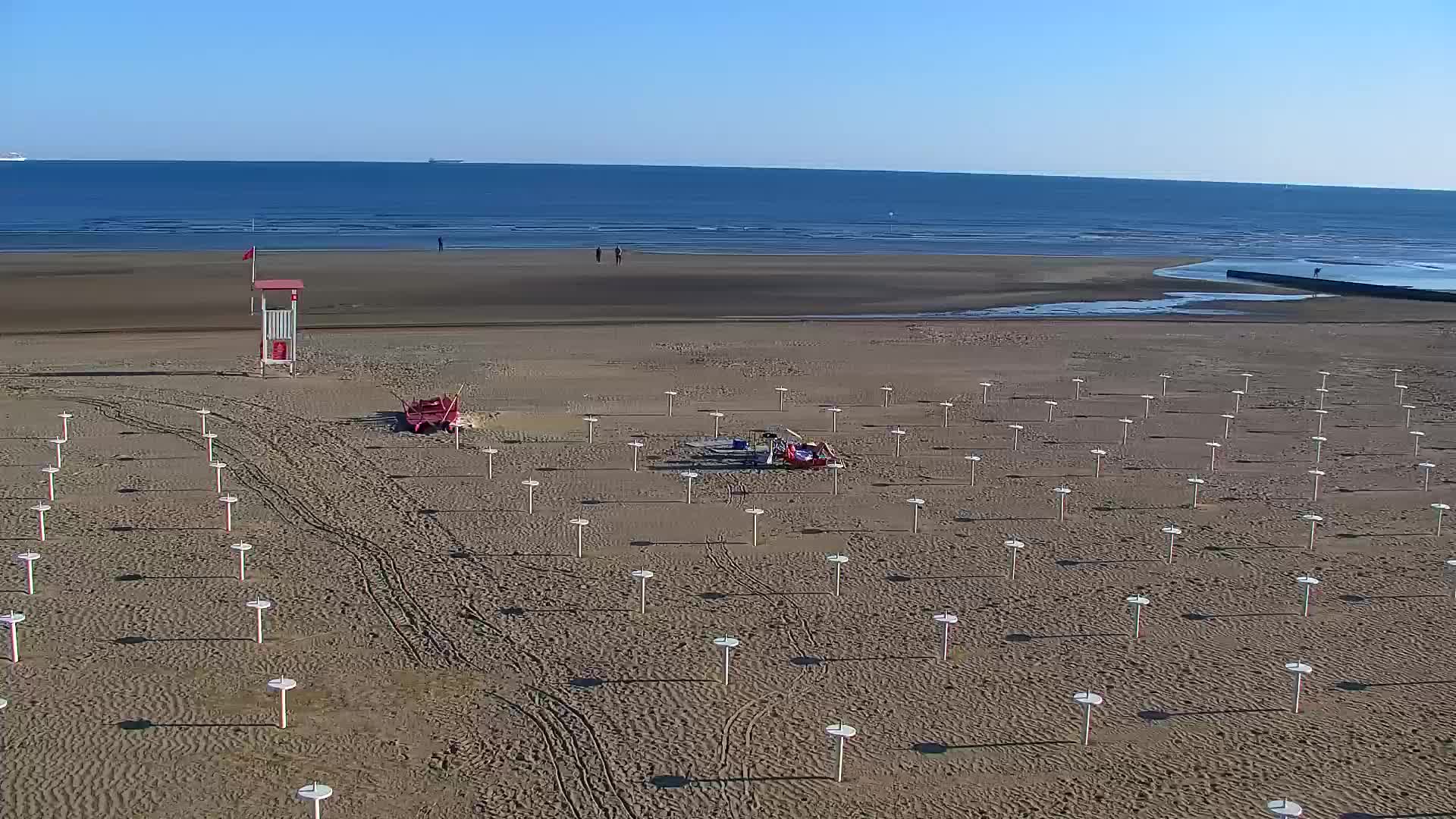 Grado Beach and Aquapark Views in Real Time
