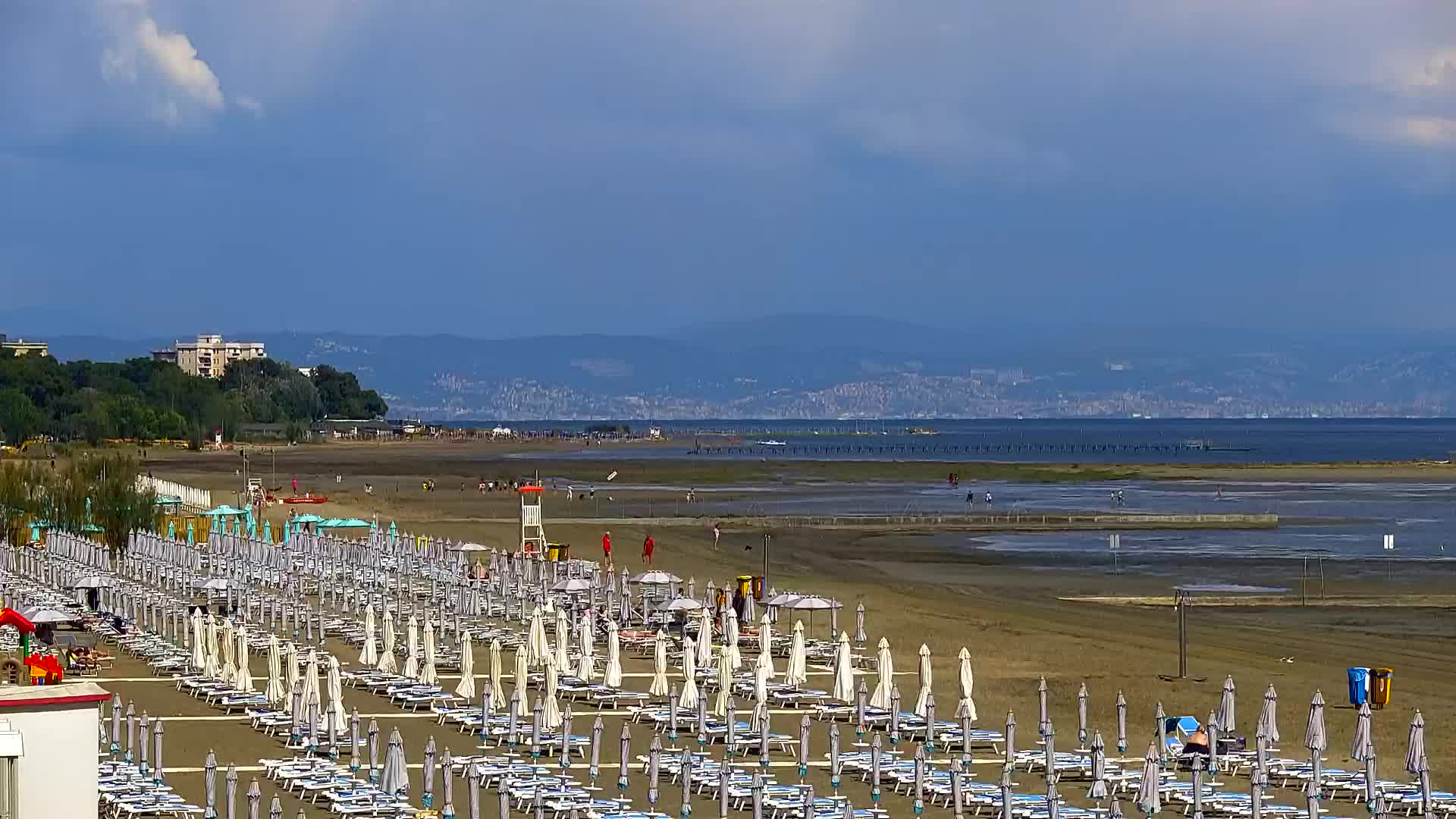 Webcam Live Grado: Vista sulla spiaggia e sull’acquapark in tempo reale