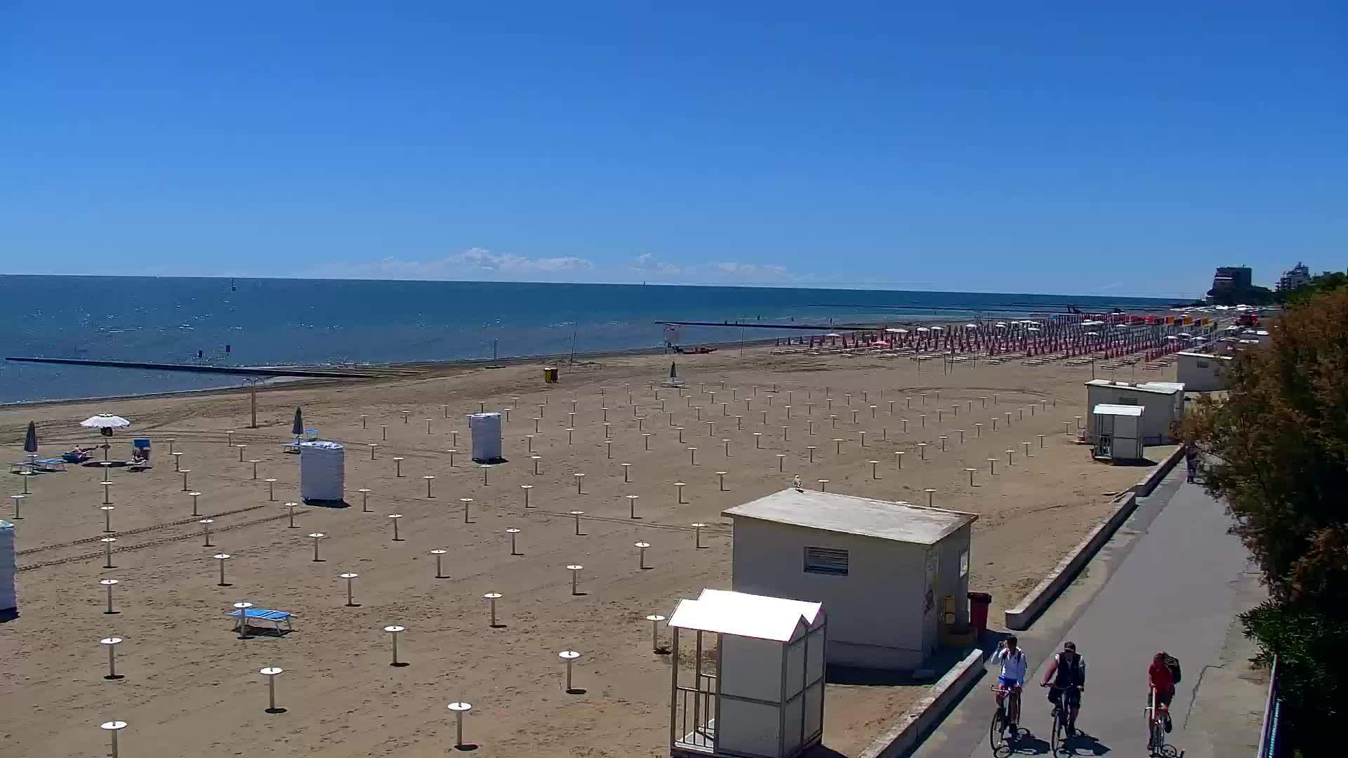 Webcam Live Grado: Vista sulla spiaggia e sull’acquapark in tempo reale