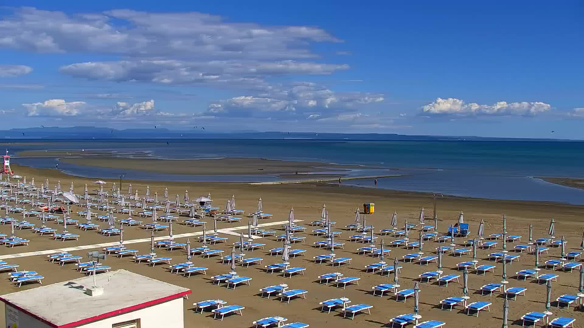 Webcam en direct Grado : Vues sur la plage et l’aquapark en temps réel