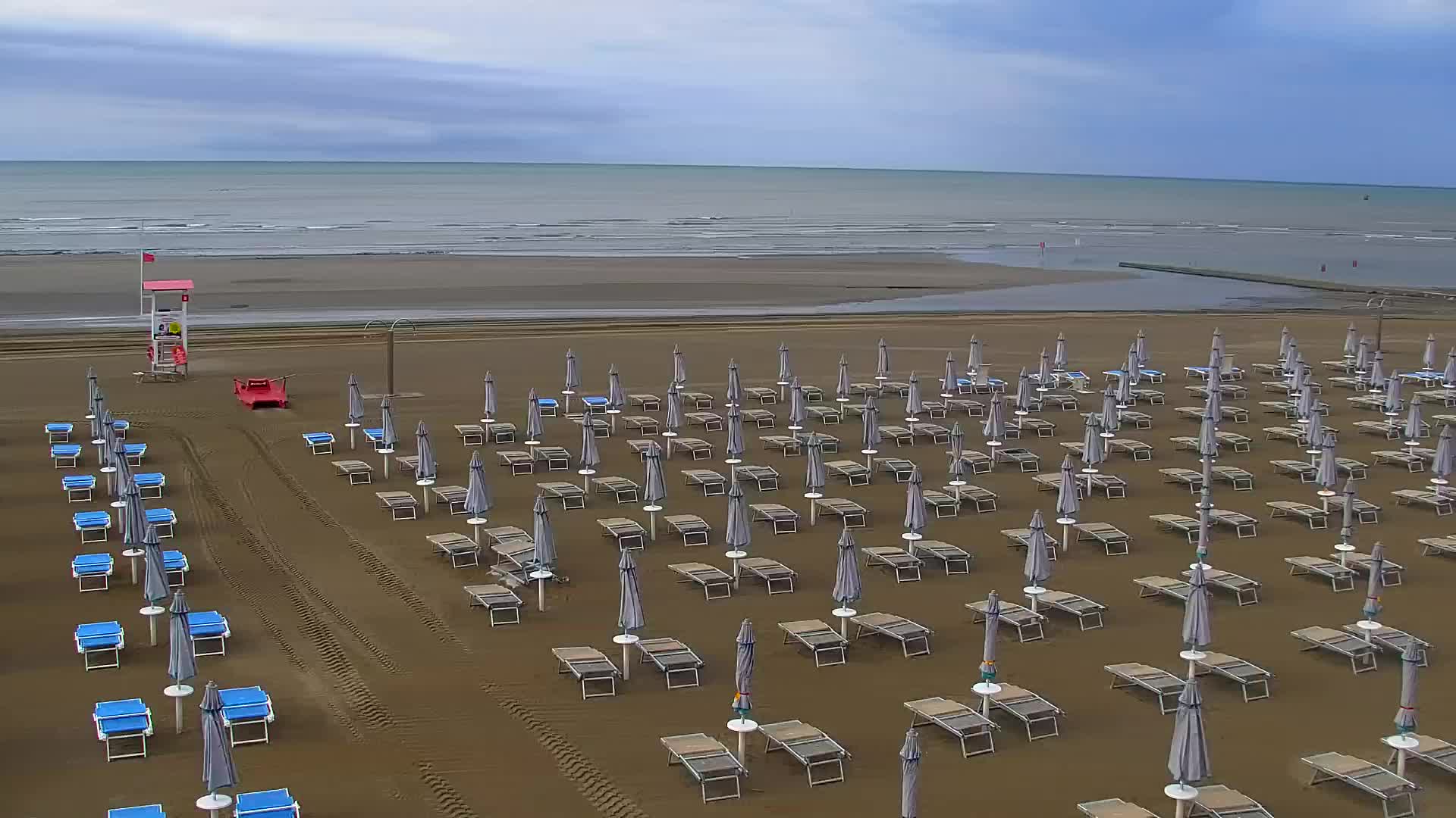 Grado Beach and Aquapark Views in Real Time