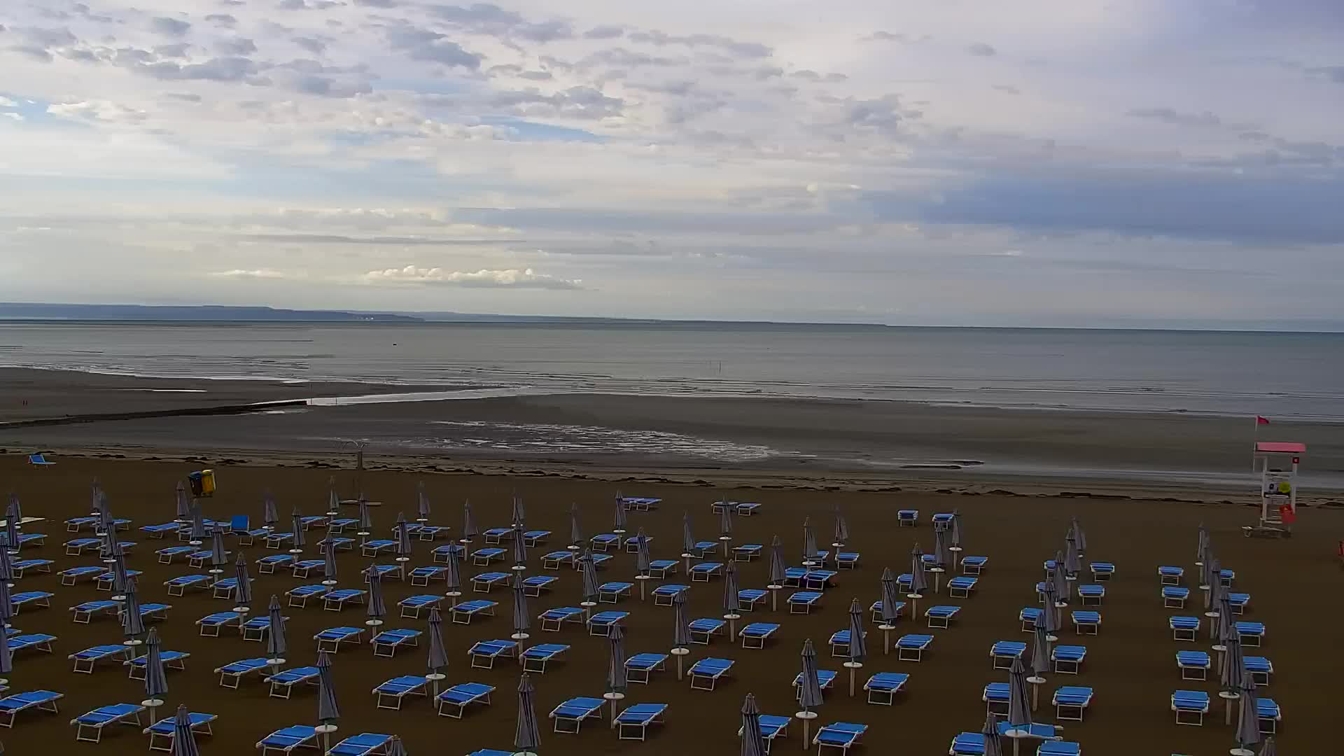 Grado Beach and Aquapark Views in Real Time