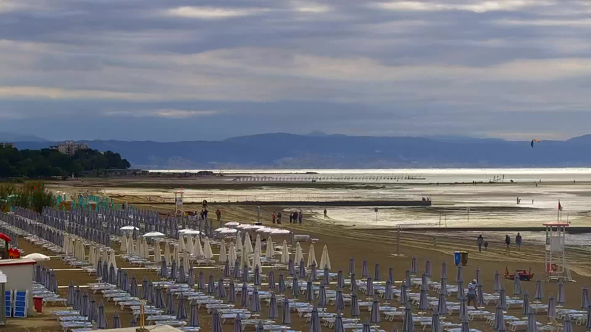 Webcam en direct Grado : Vues sur la plage et l’aquapark en temps réel