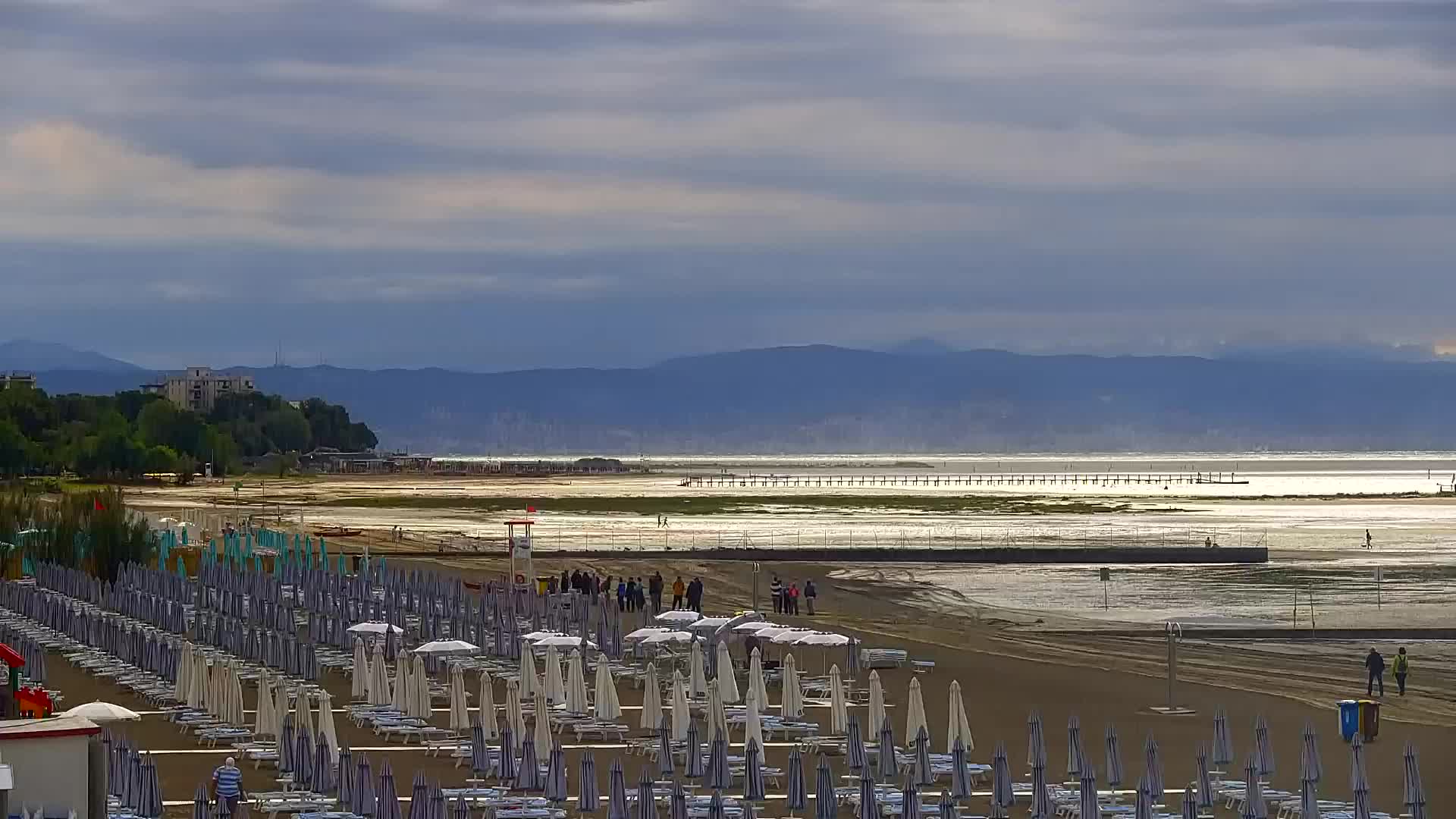 Webcam Live Grado: Vista sulla spiaggia e sull’acquapark in tempo reale