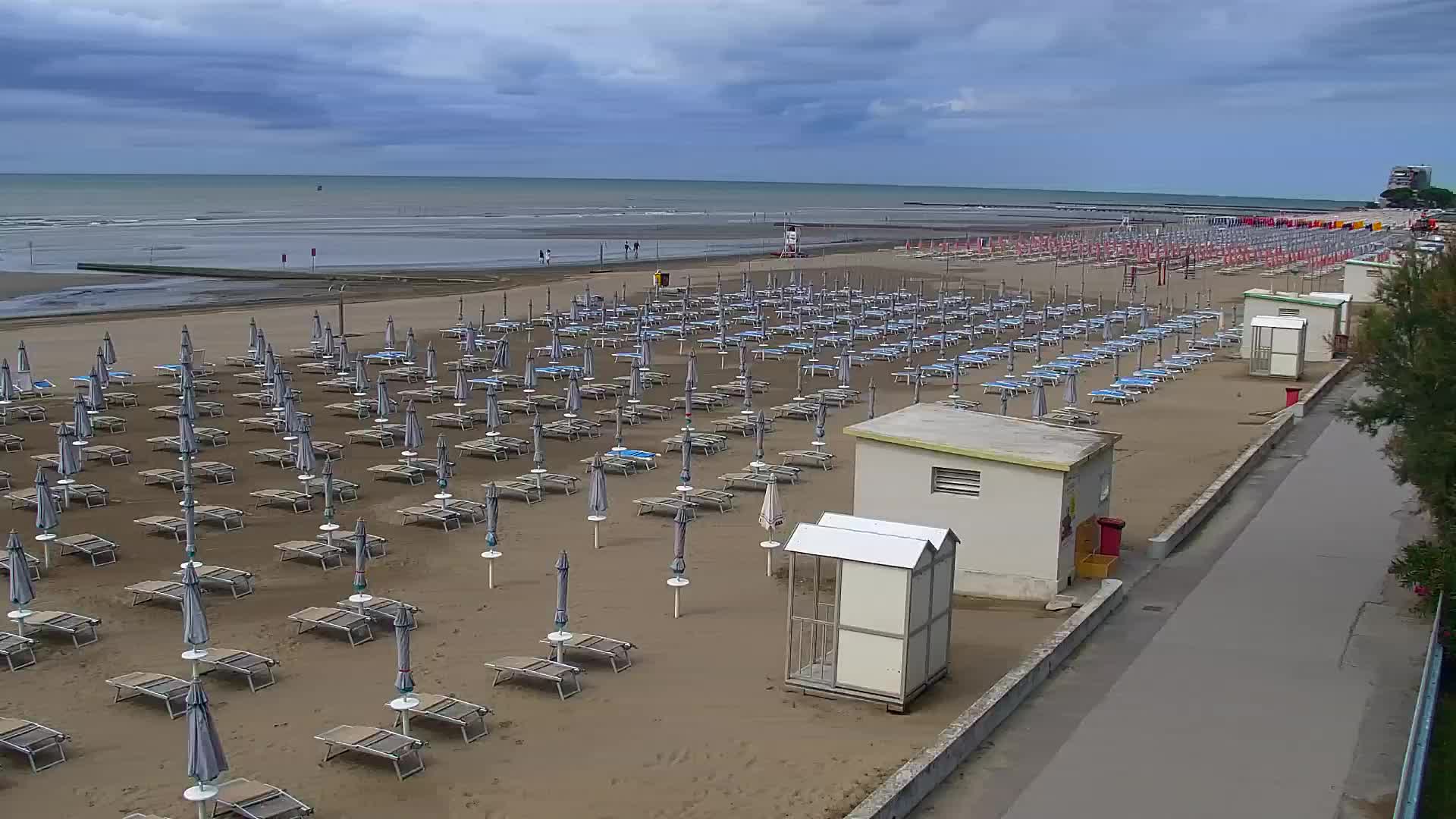 Grado Beach and Aquapark Views in Real Time