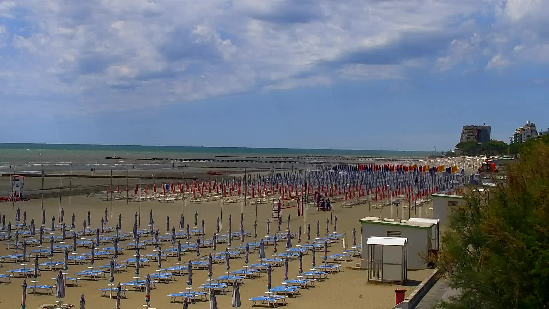 Webcam Live Grado: Vista sulla spiaggia e sull’acquapark in tempo reale