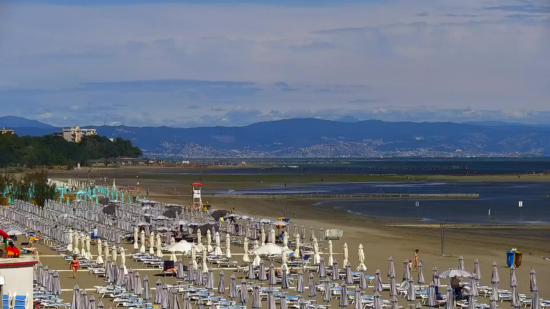 Grado Beach and Aquapark Views in Real Time