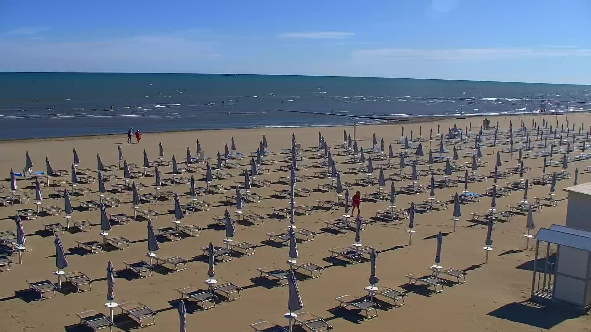 Webcam en vivo Grado: Vistas de la playa y del parque acuático en tiempo real