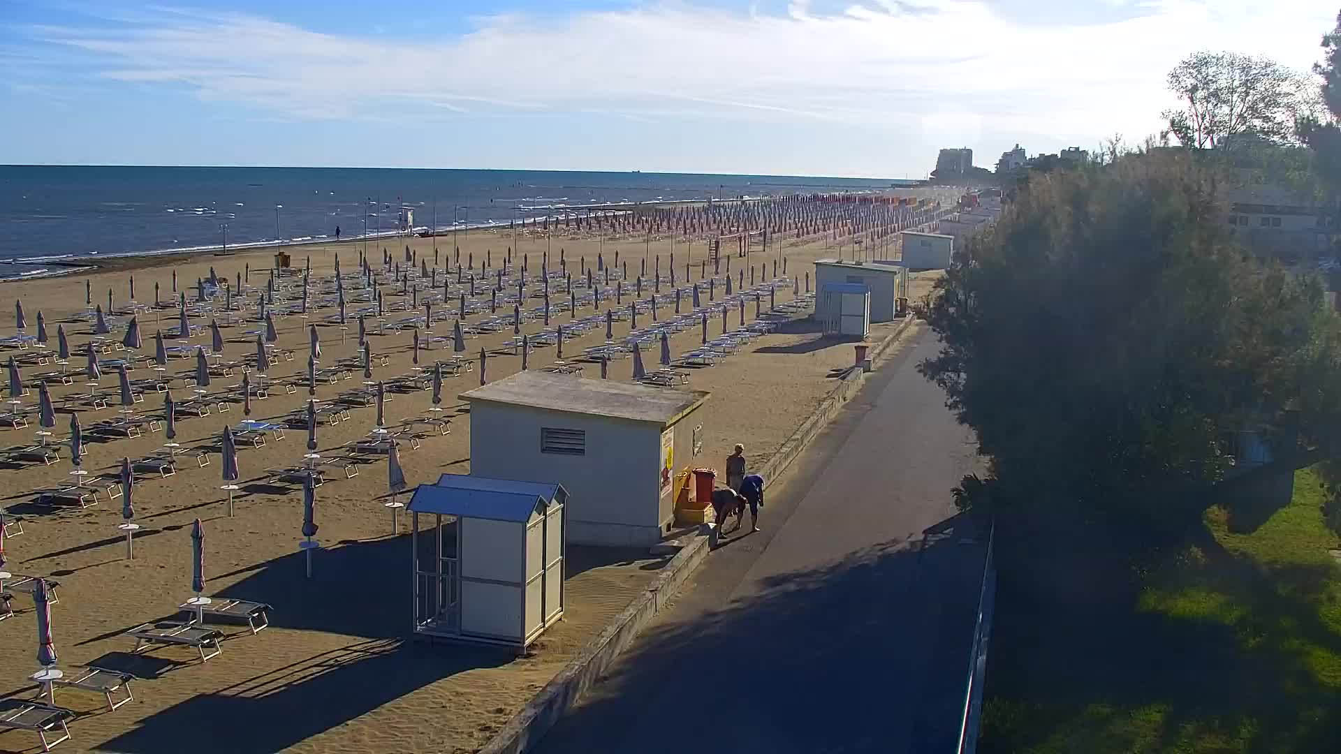 Webcam en vivo Grado: Vistas de la playa y del parque acuático en tiempo real