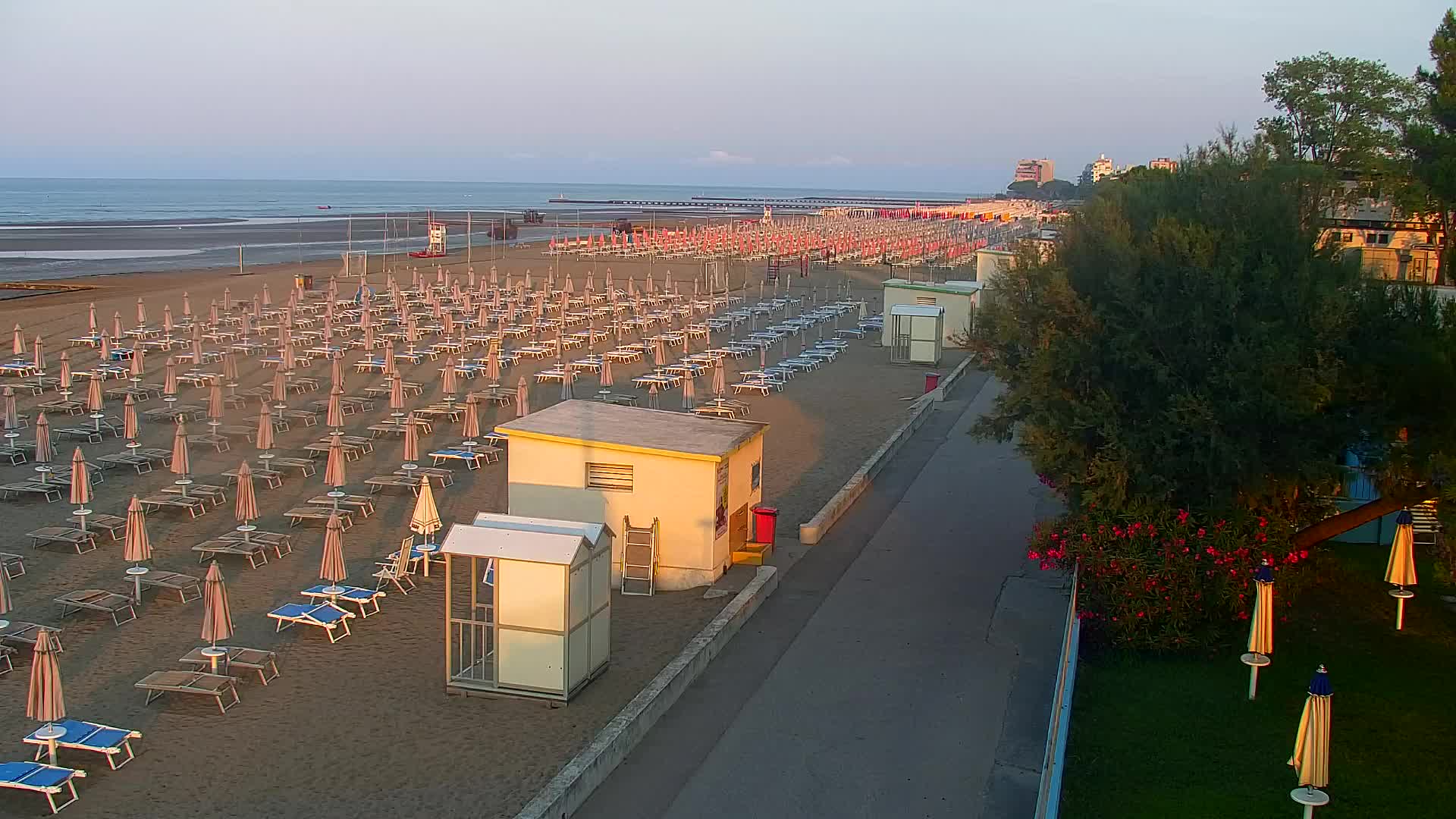 Grado Beach and Aquapark Views in Real Time