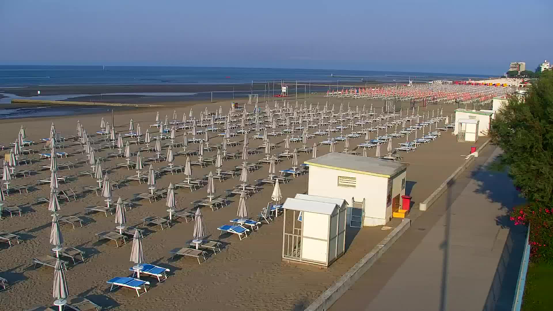 Webcam en direct Grado : Vues sur la plage et l’aquapark en temps réel