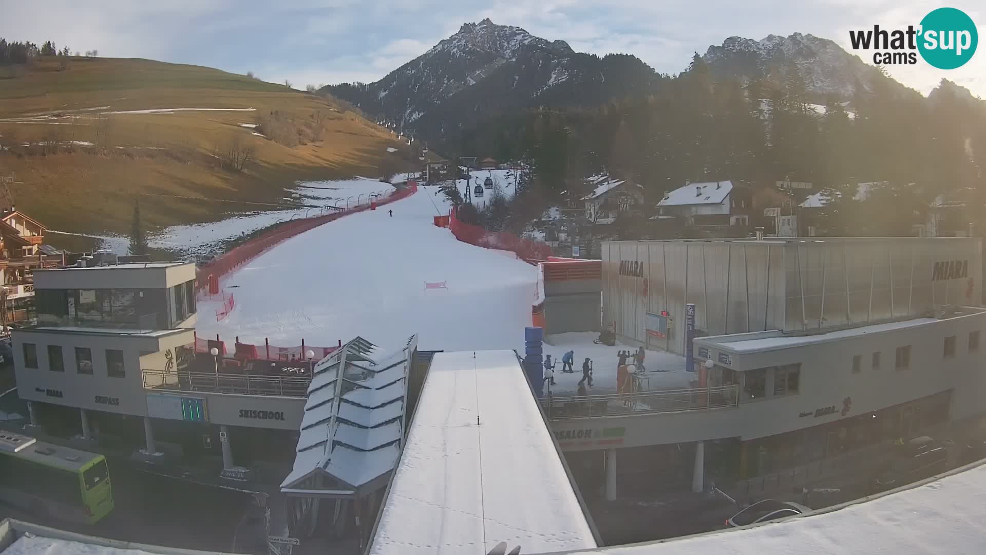 Kronplatz spletna kamera Miara spodnja postaja