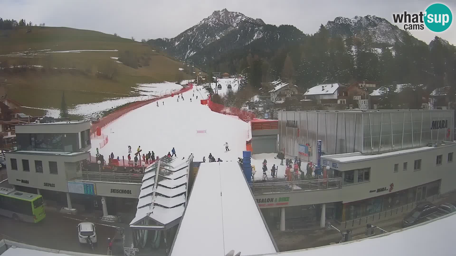 Plan de Corones Kronplatz Miara webcam en vivo – estación de valle