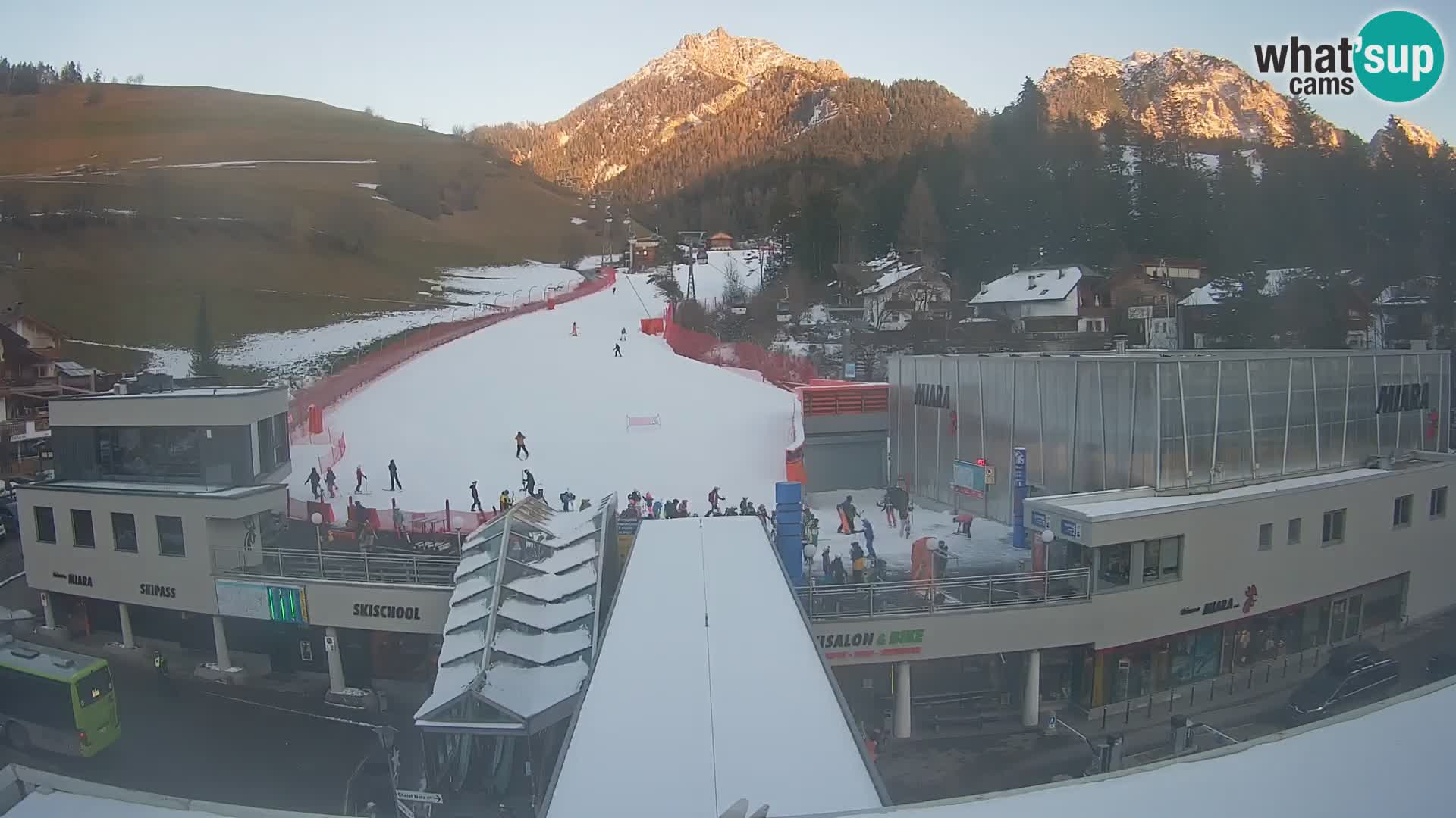 Kronplatz spletna kamera Miara spodnja postaja