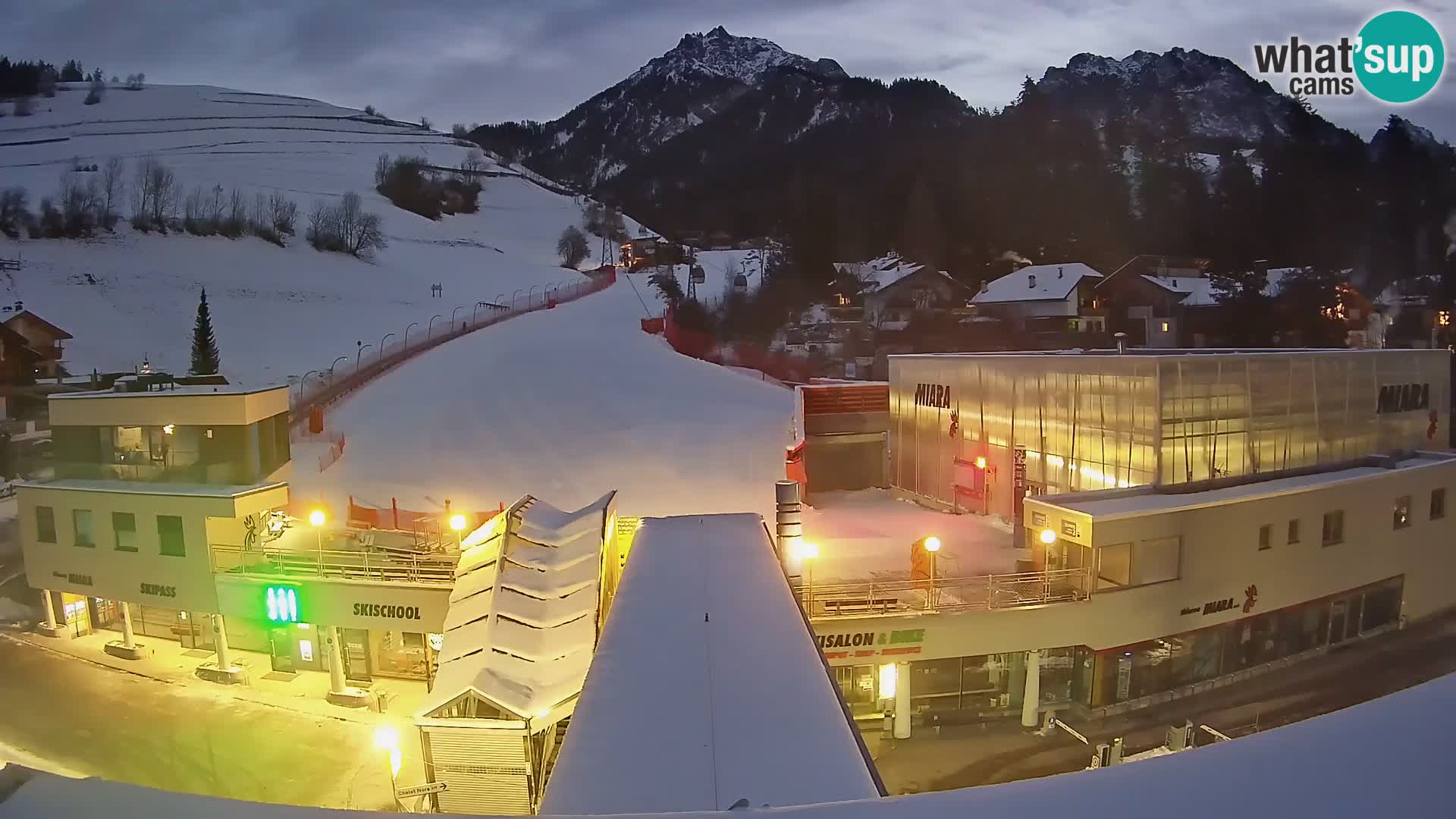 Plan de Corones Kronplatz Miara webcam en vivo – estación de valle