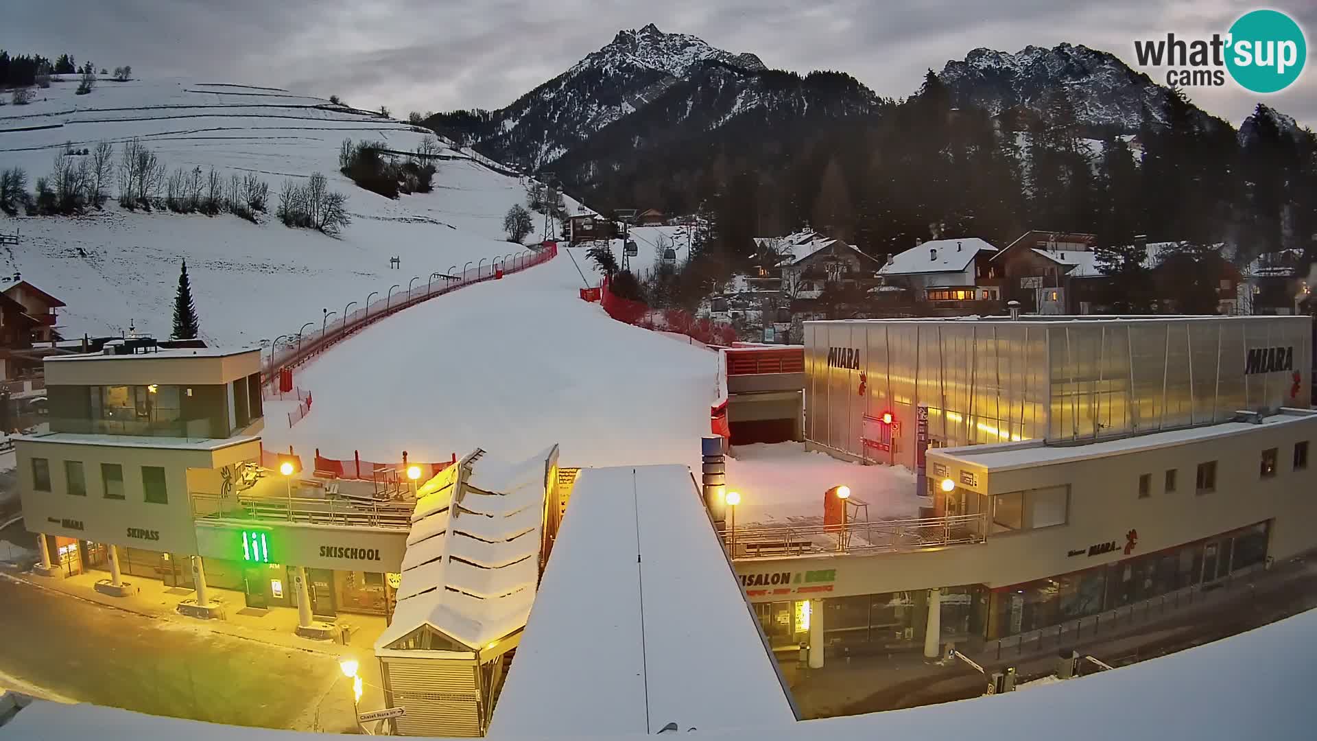 Plan de Corones Kronplatz Miara webcam en vivo – estación de valle