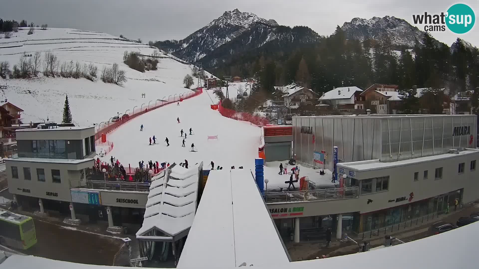 Kronplatz spletna kamera Miara spodnja postaja