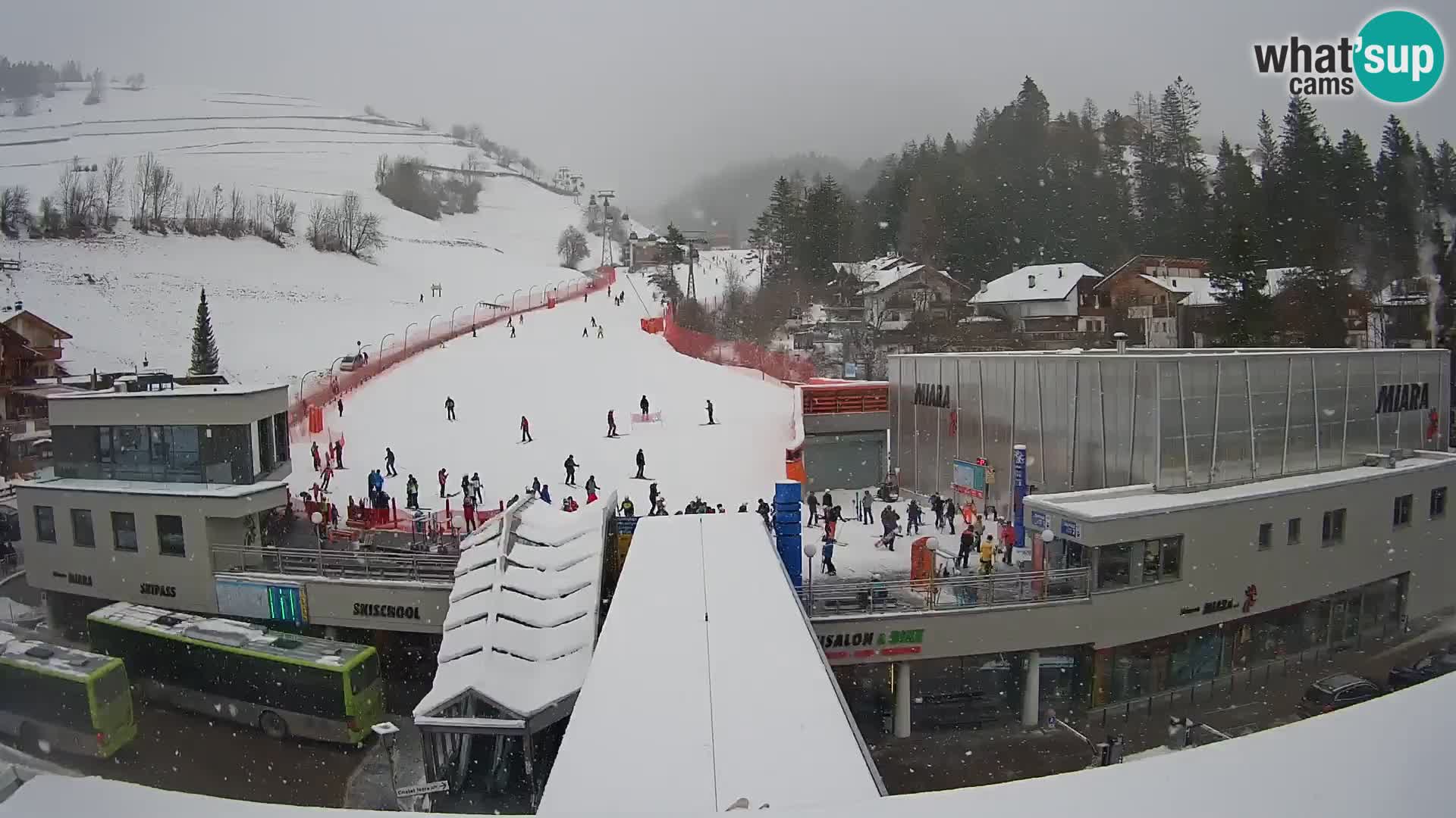 Kronplatz spletna kamera Miara spodnja postaja