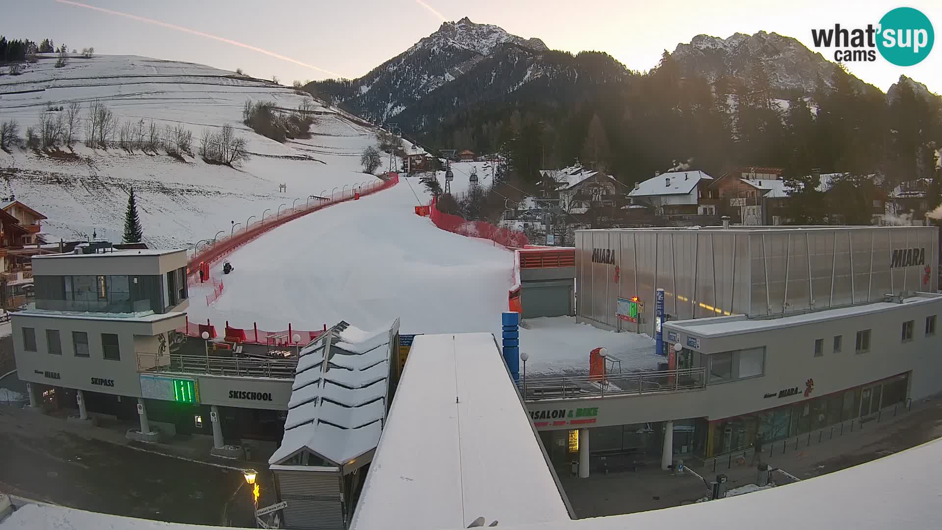 Plan de Corones Kronplatz Miara webcam en vivo – estación de valle