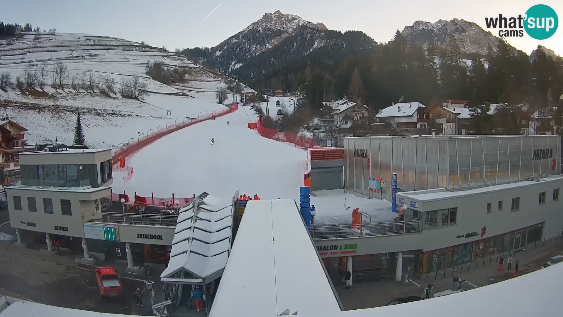 Kronplatz spletna kamera Miara spodnja postaja