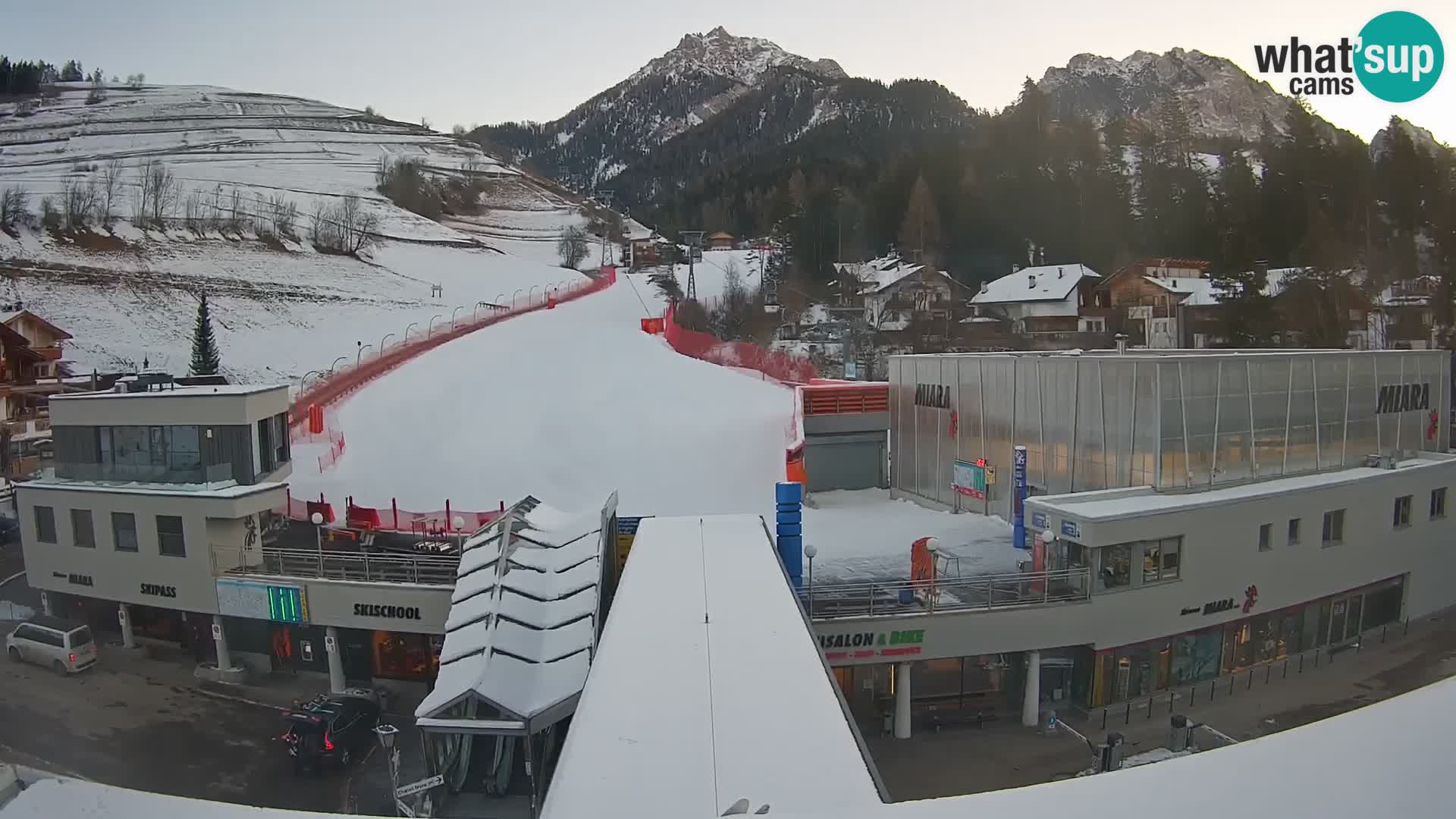 Kronplatz spletna kamera Miara spodnja postaja