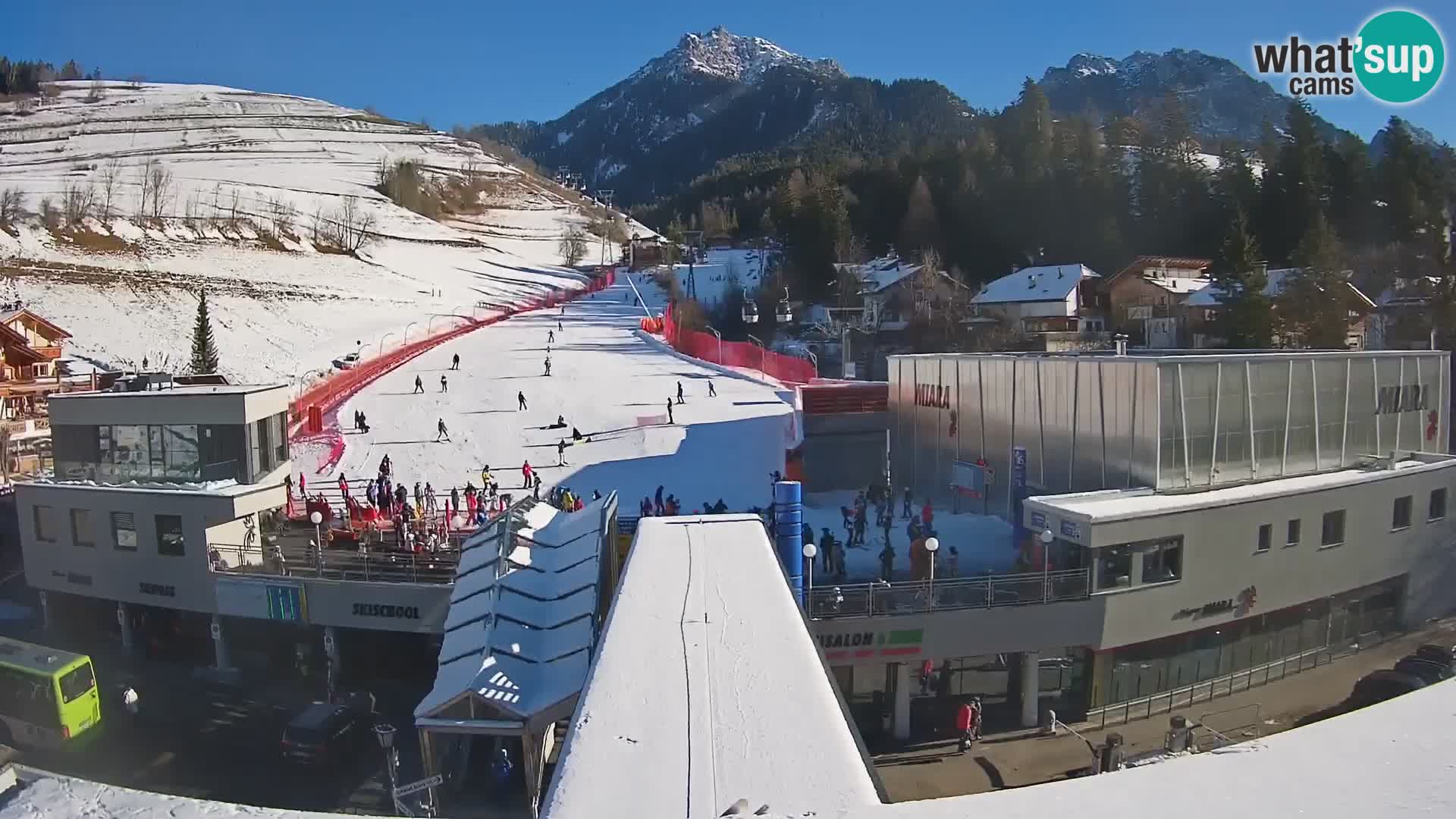 Plan de Corones Kronplatz Miara webcam en vivo – estación de valle