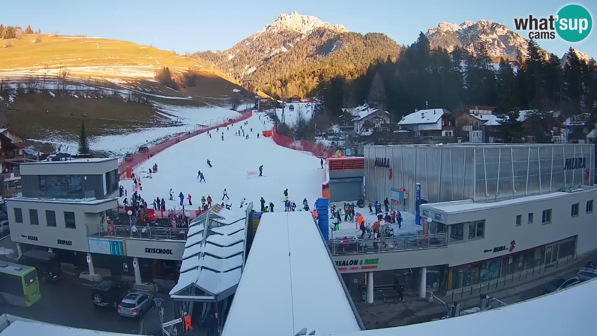 Plan de Corones Kronplatz Miara webcam en vivo – estación de valle